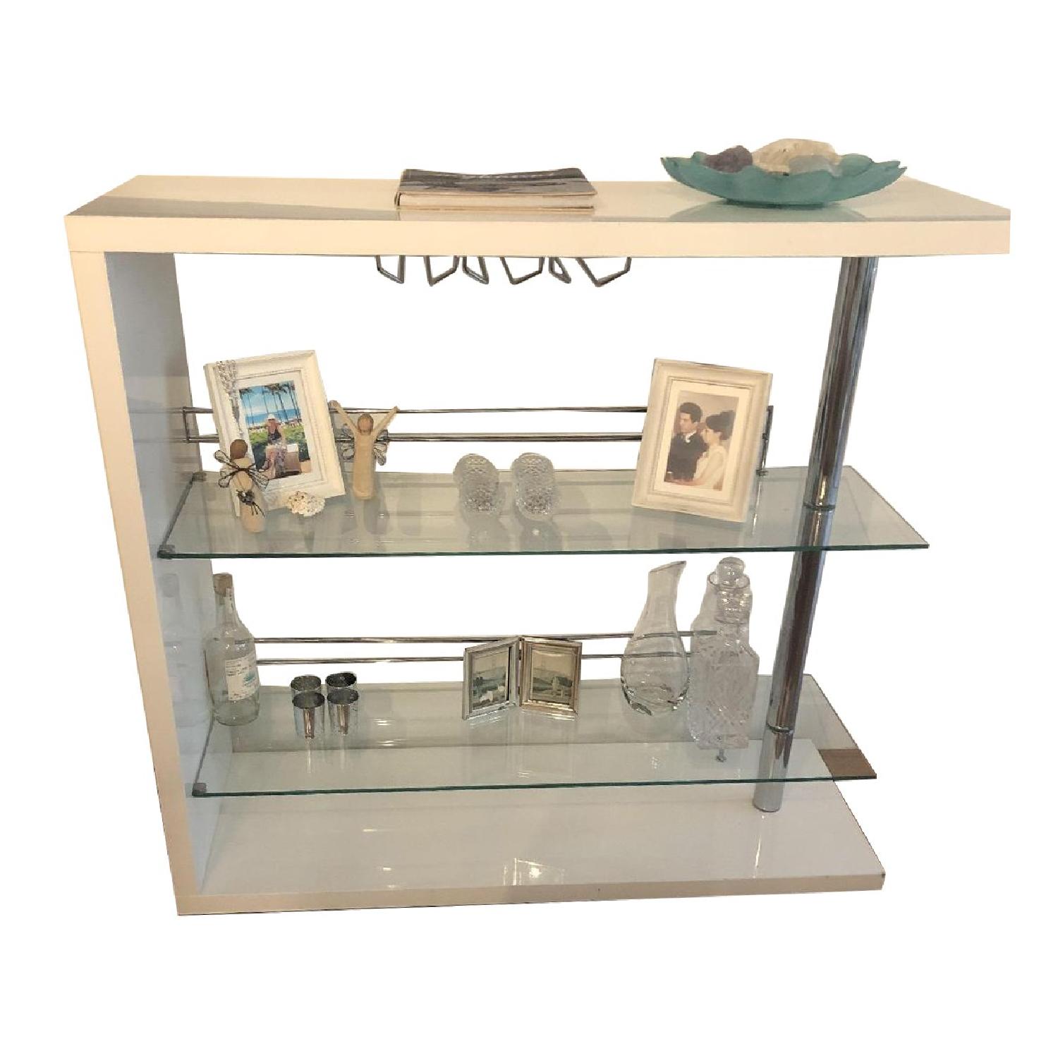 White Lacquer Bar AptDeco