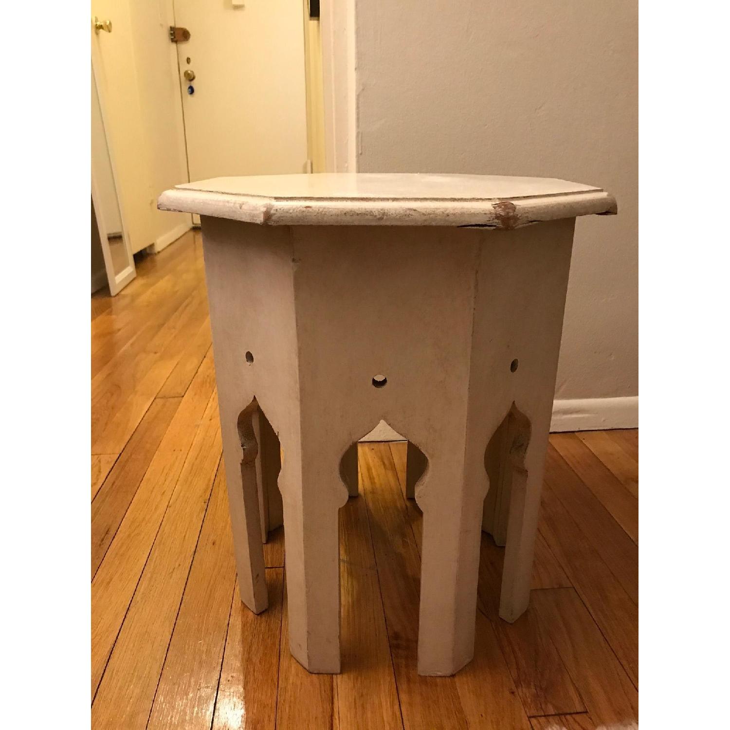 White Moroccan Side Table AptDeco