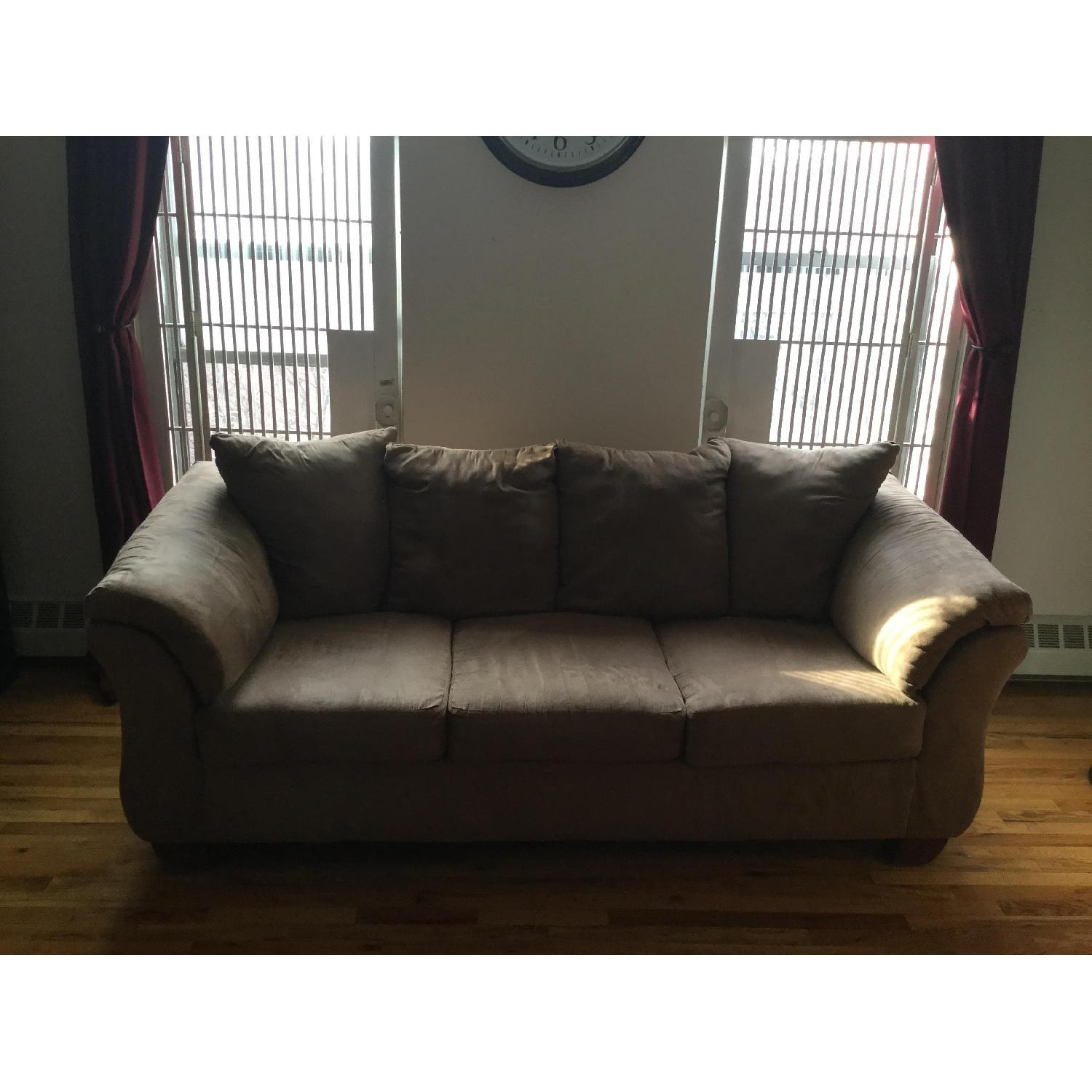 Ashley Darcy 3-Seater Sofa in Mocha - image-5