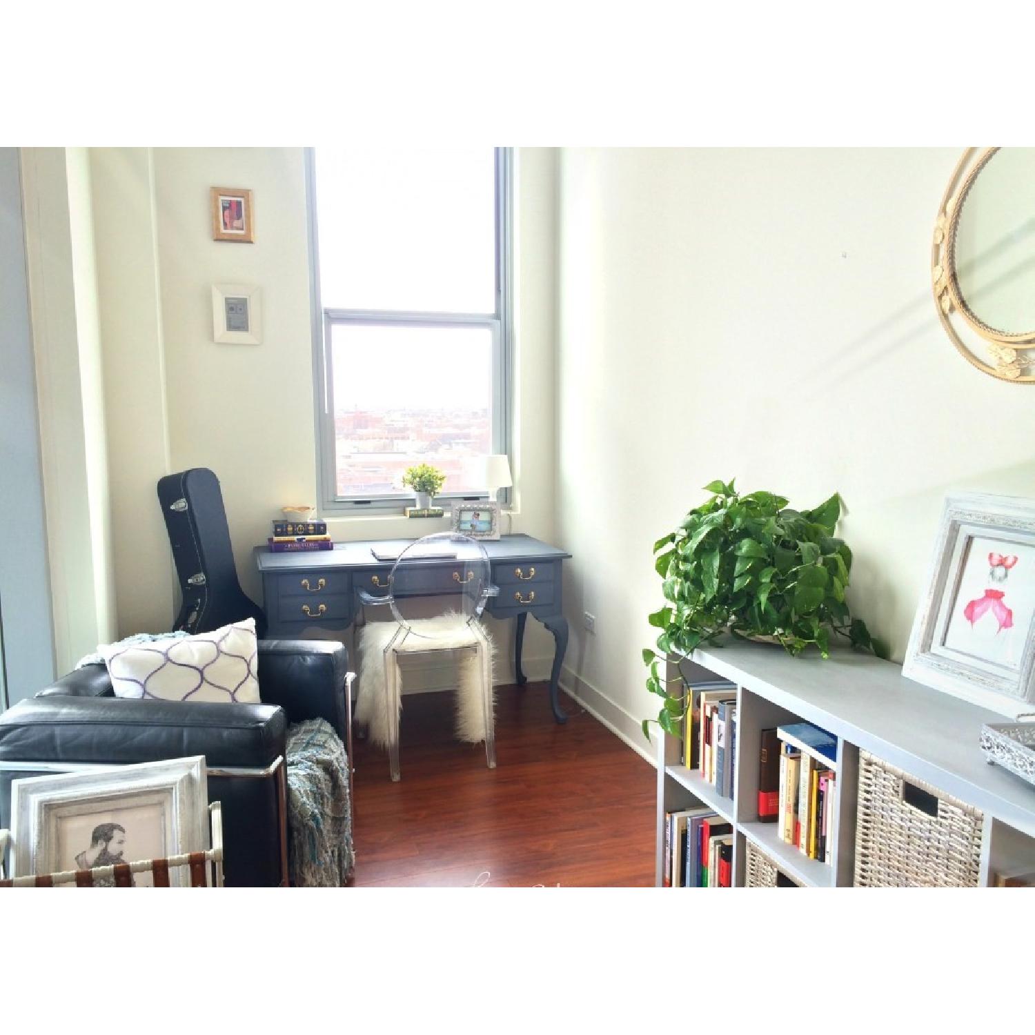 Kartell Louis Ghost Chair - 5 Available - image-2