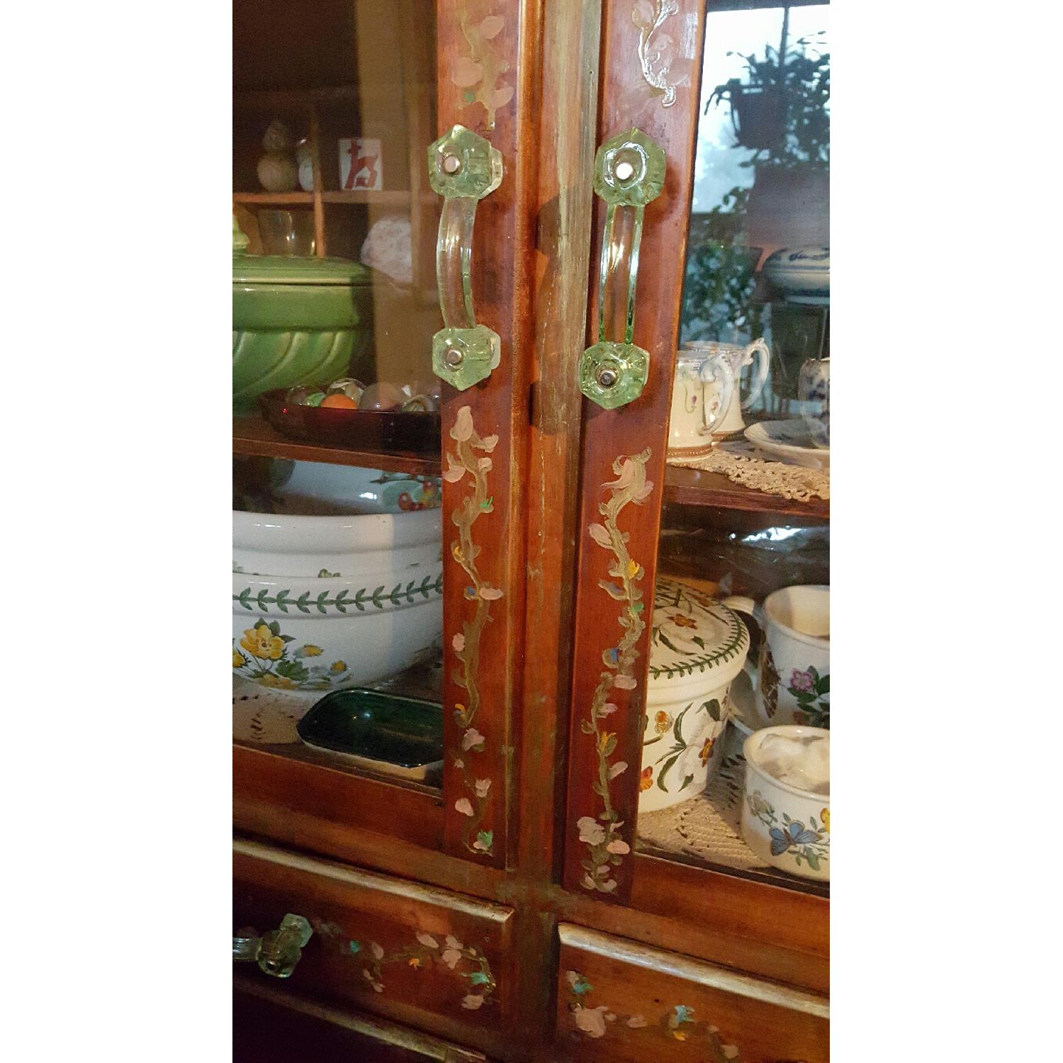 China Closet - image-3