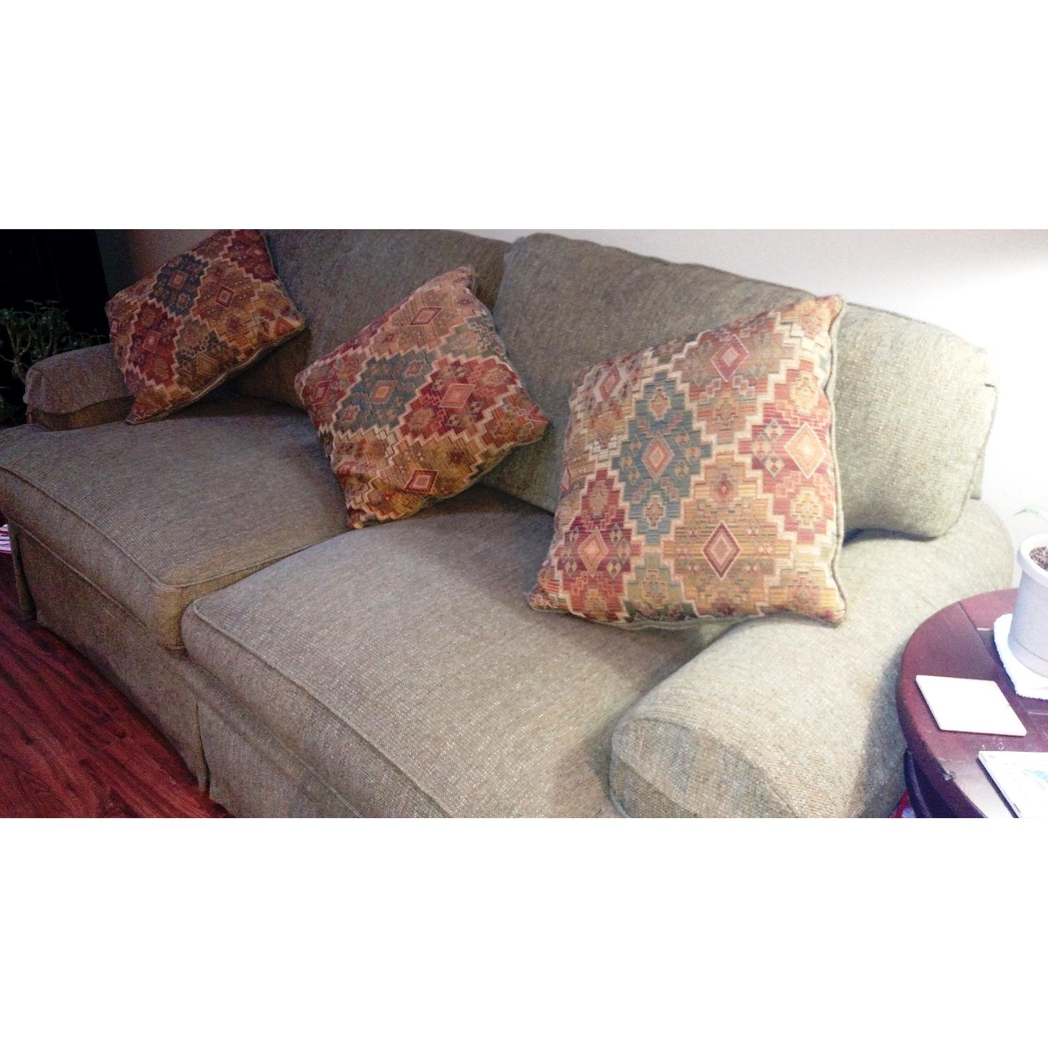 Bassett Furniture Sofa in Light Green - image-2
