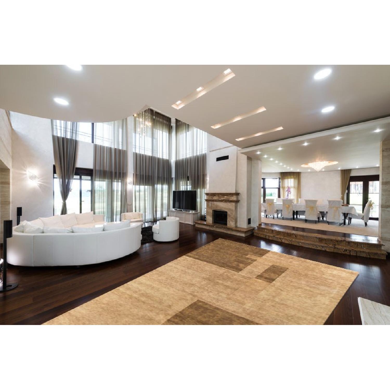 Modern Contemporary Hand Knotted Wool Rug in Brown/Beige - image-1