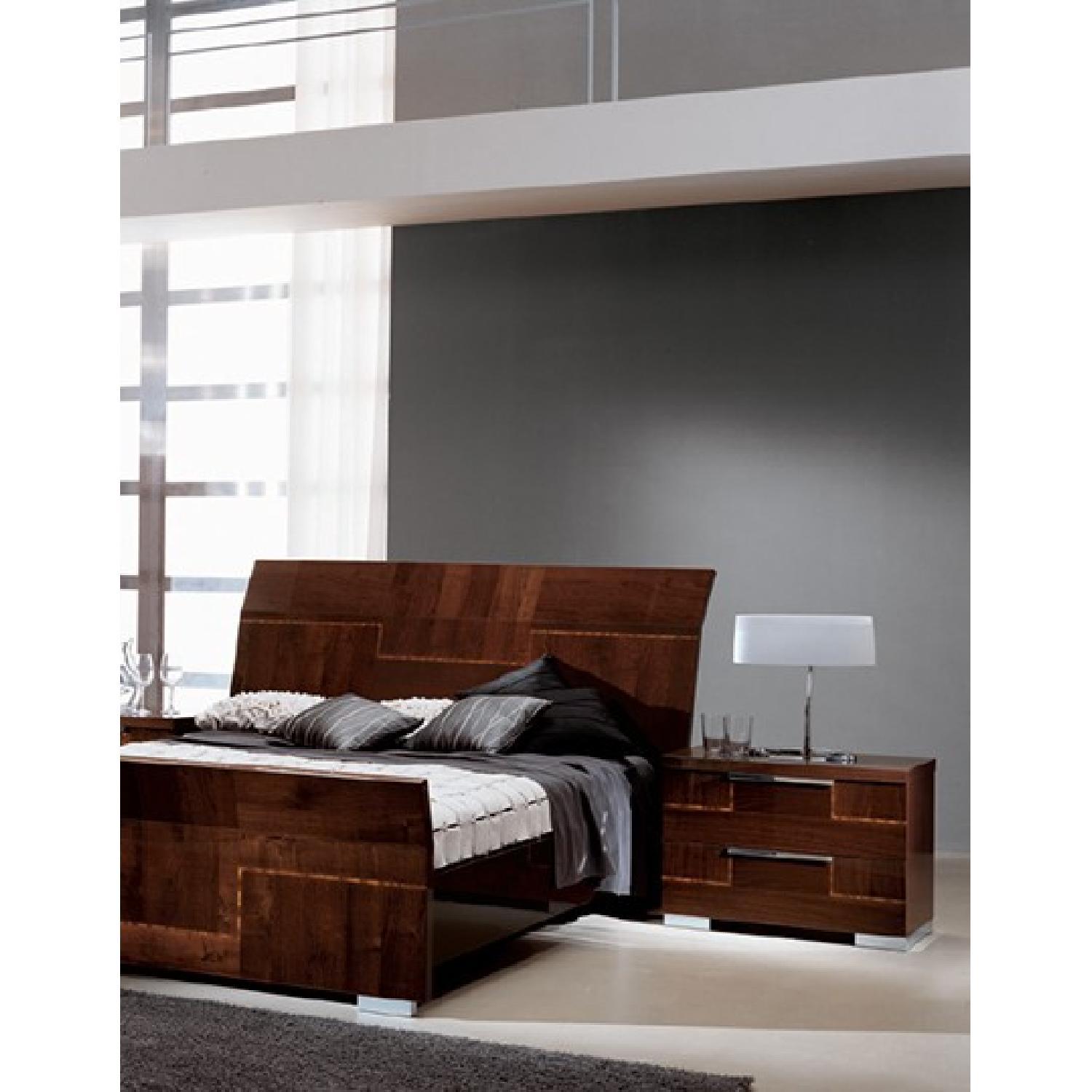 Alf King Low Profile Sleigh Bed + Dresser w/ Mirror + 2 Nighstands - image-6