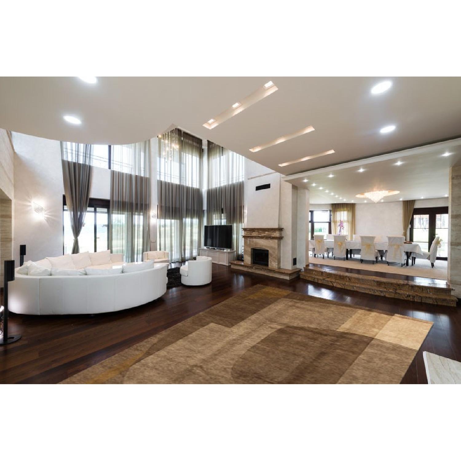 Modern Contemporary Hand Knotted Wool Rug in Brown/Beige - image-1