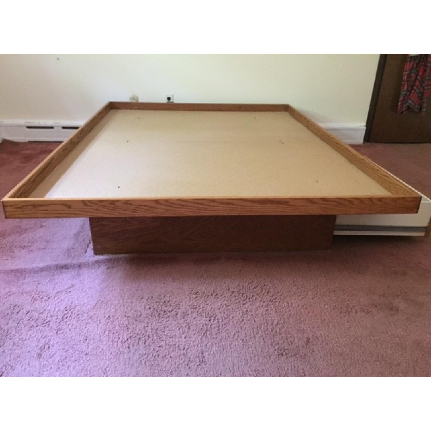 Queen Oak Platform Bed w/ 2 Drawers - image-4