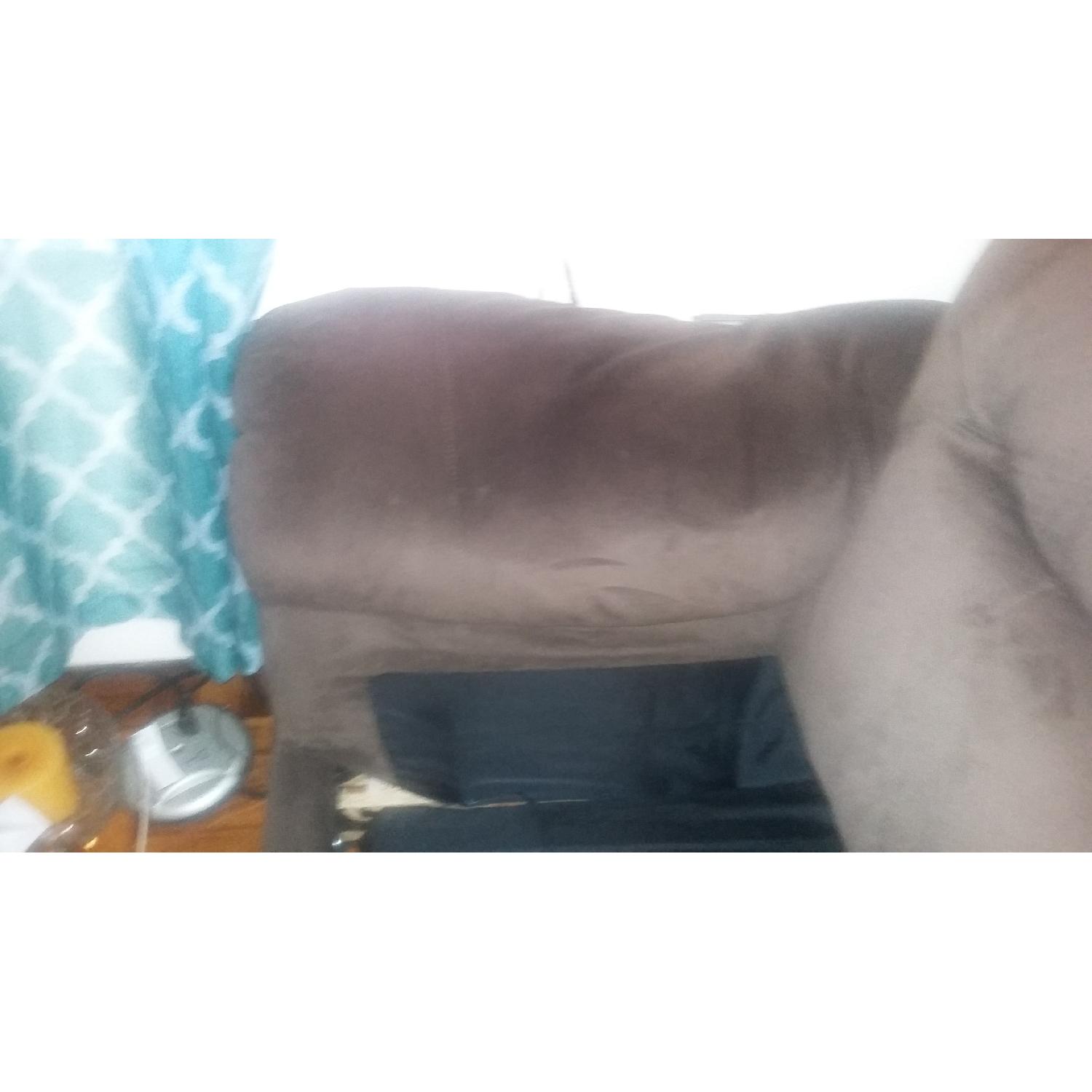 Bob's Queen Size Sleeper Sofa - image-1