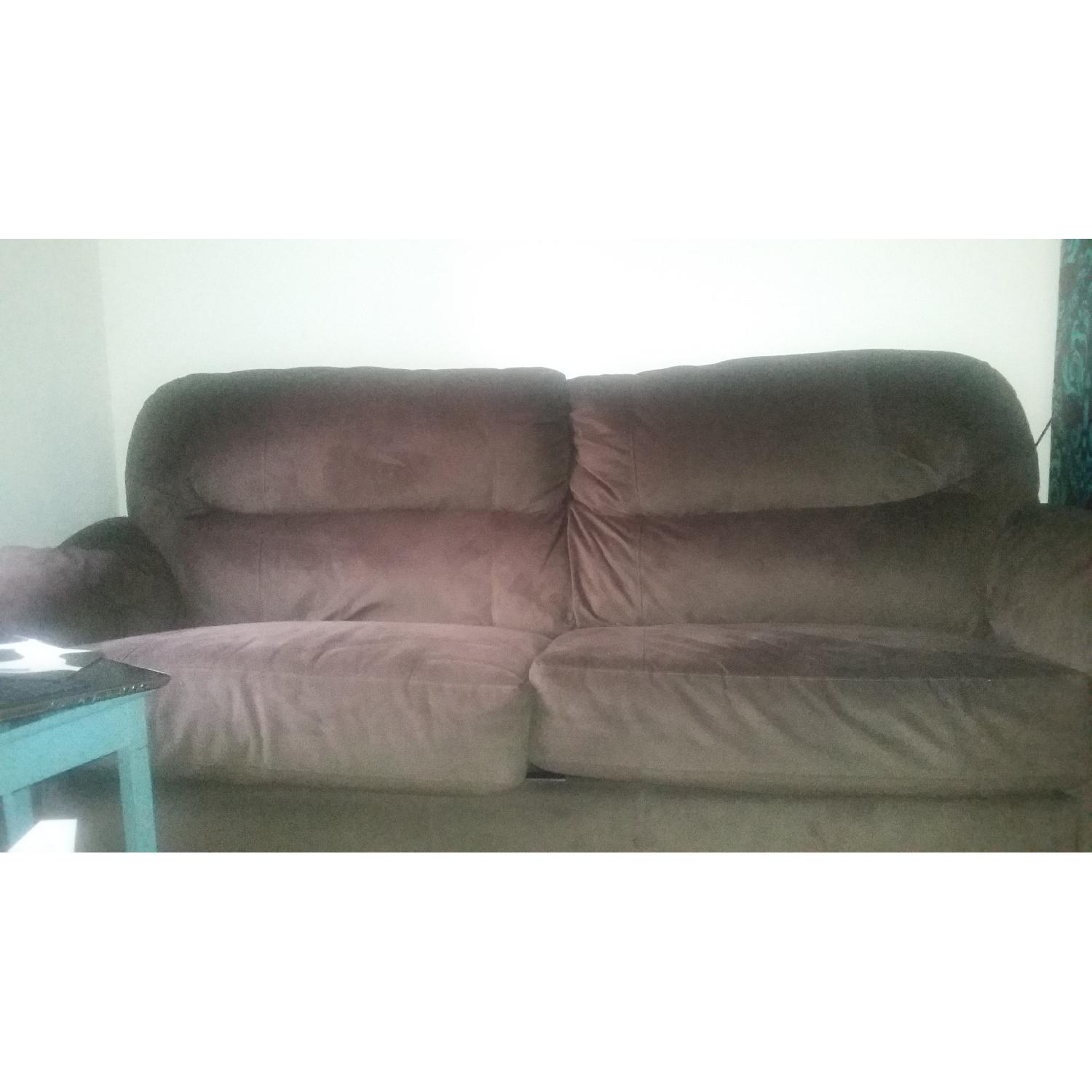 Bob's Queen Size Sleeper Sofa - image-5