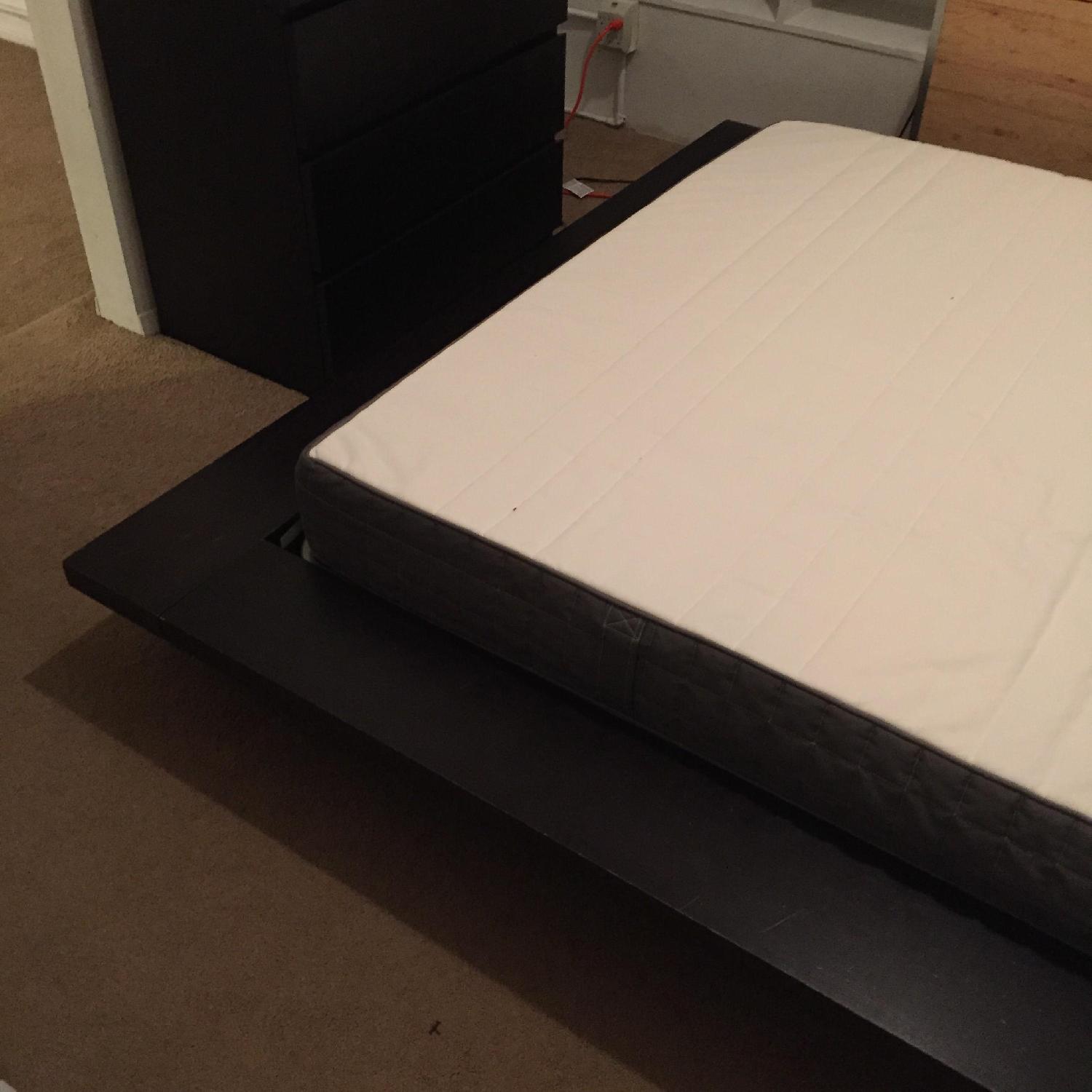 Black Platform Queen Bed - image-2