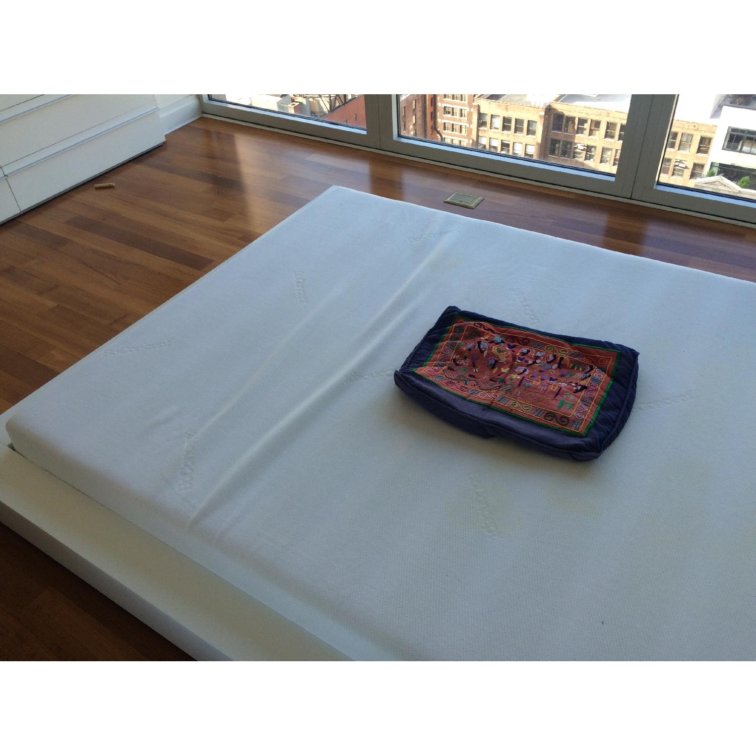 Boconcept 5 Piece Bedroom Set - image-7