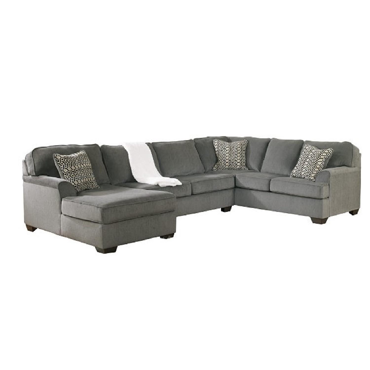 Ashley's Loric 3-Piece Sectional - image-3