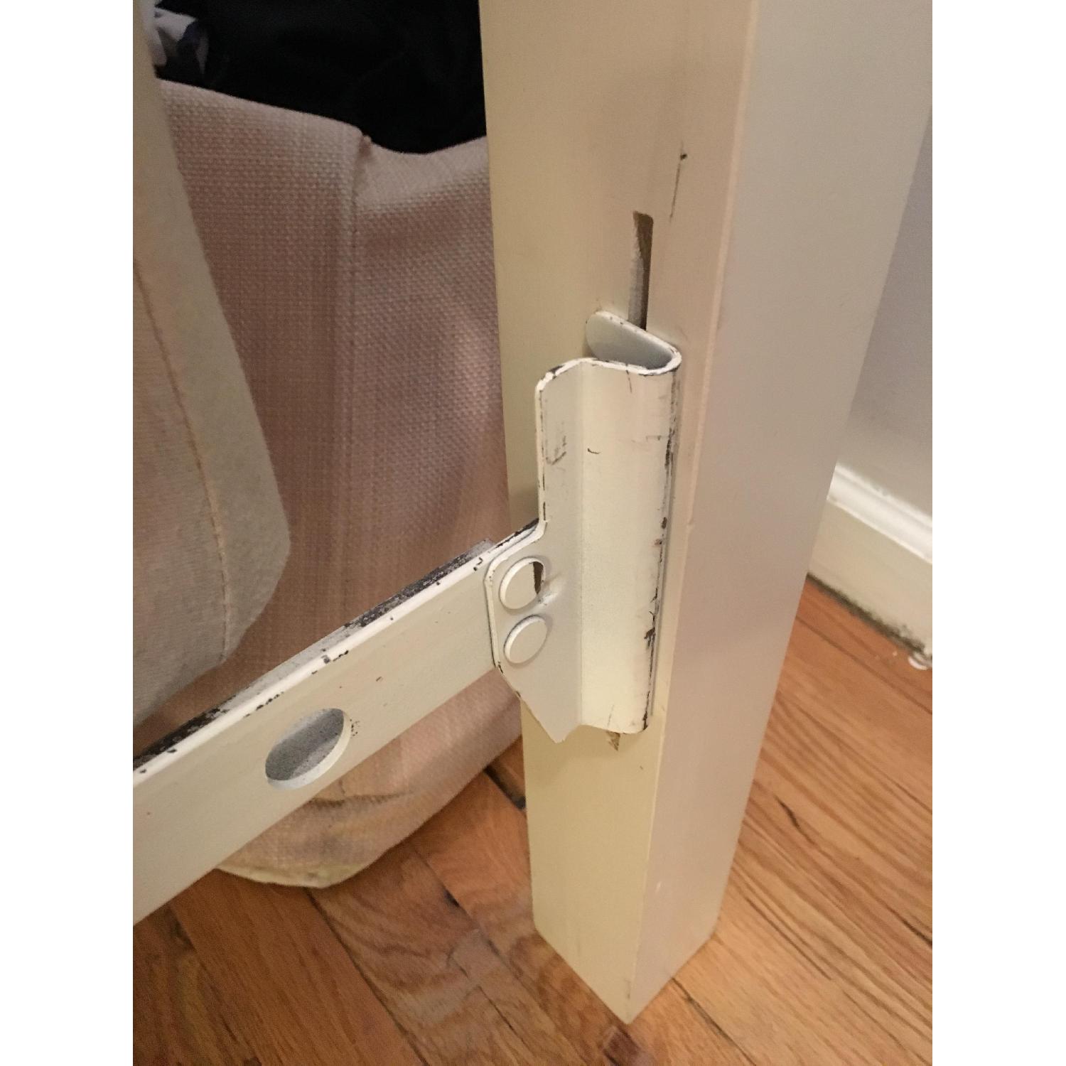 Wolf's Legacy Classic.Twin High Poster Bed Frame - image-4