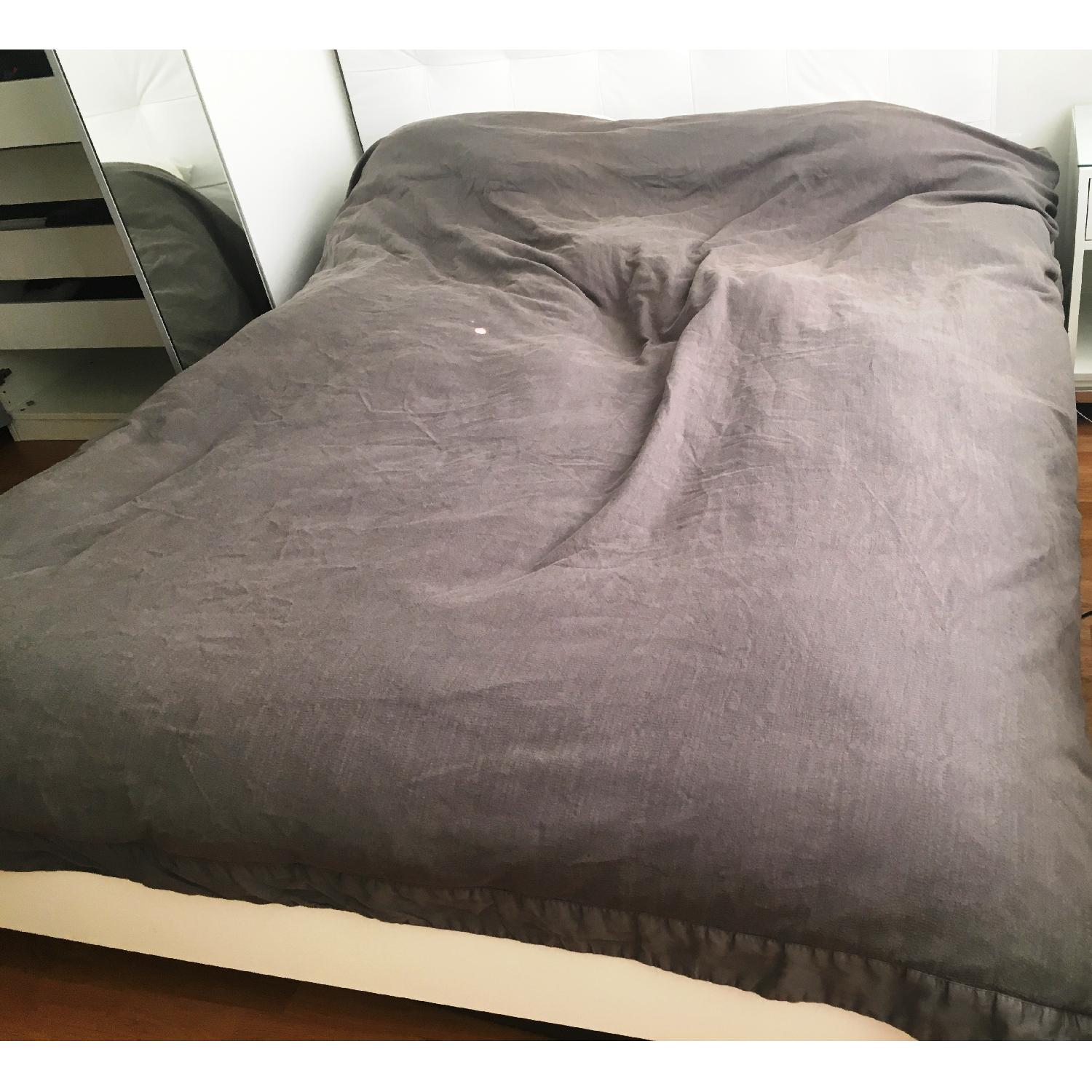 Boconcept White Lacquer Queen Storage Bed - image-1