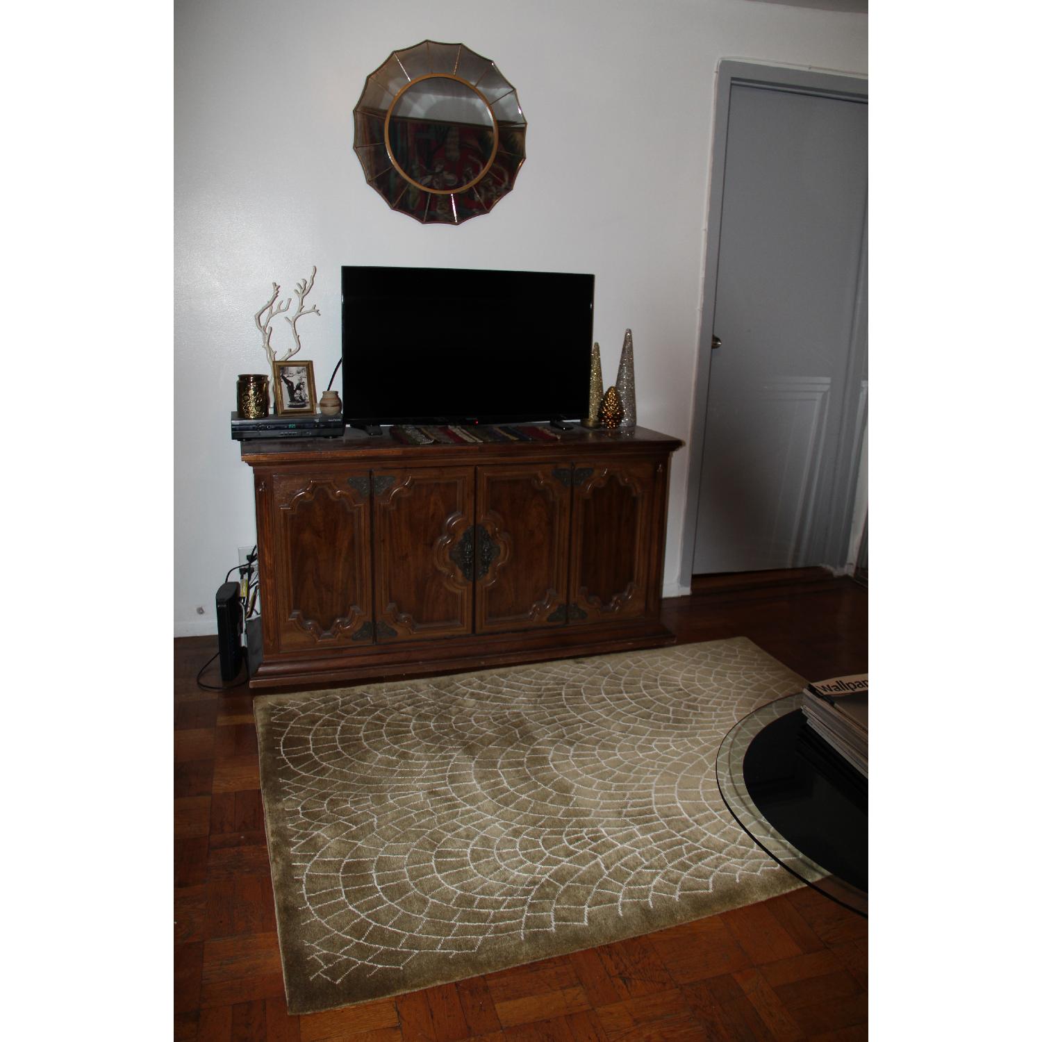 Contemporary Silk & Wool Indian Rug - image-1