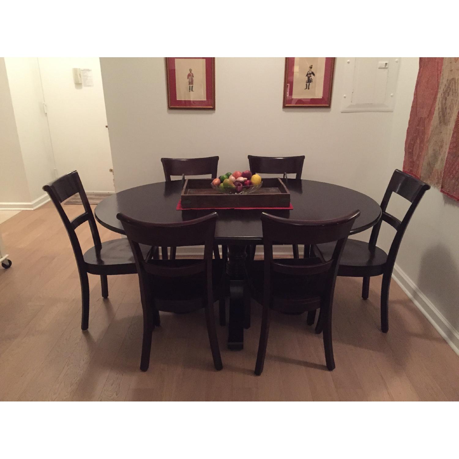 Crate & Barrel Dining Room Table w/ 6 Chairs - image-1
