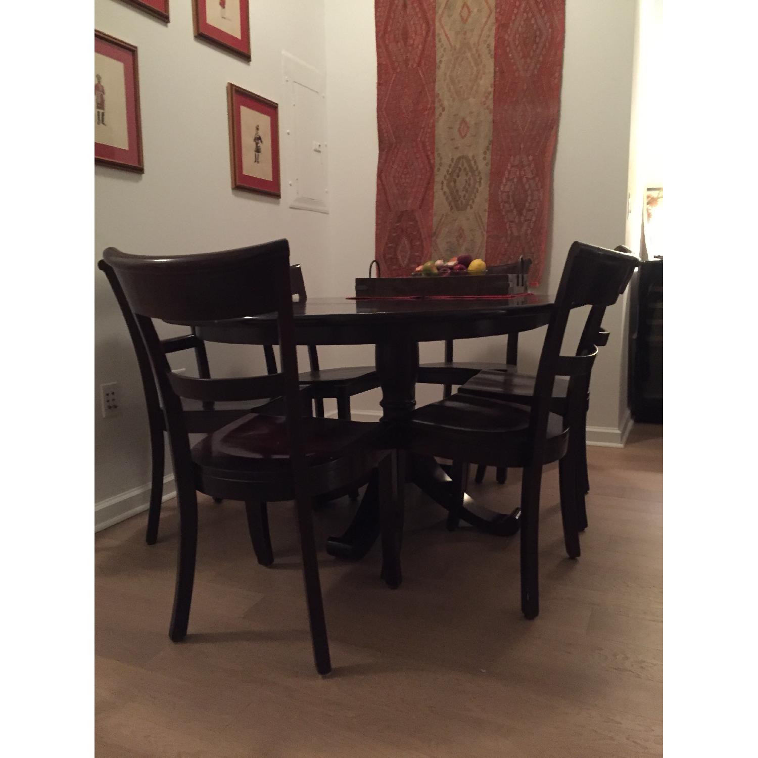 Crate & Barrel Dining Room Table w/ 6 Chairs - image-2