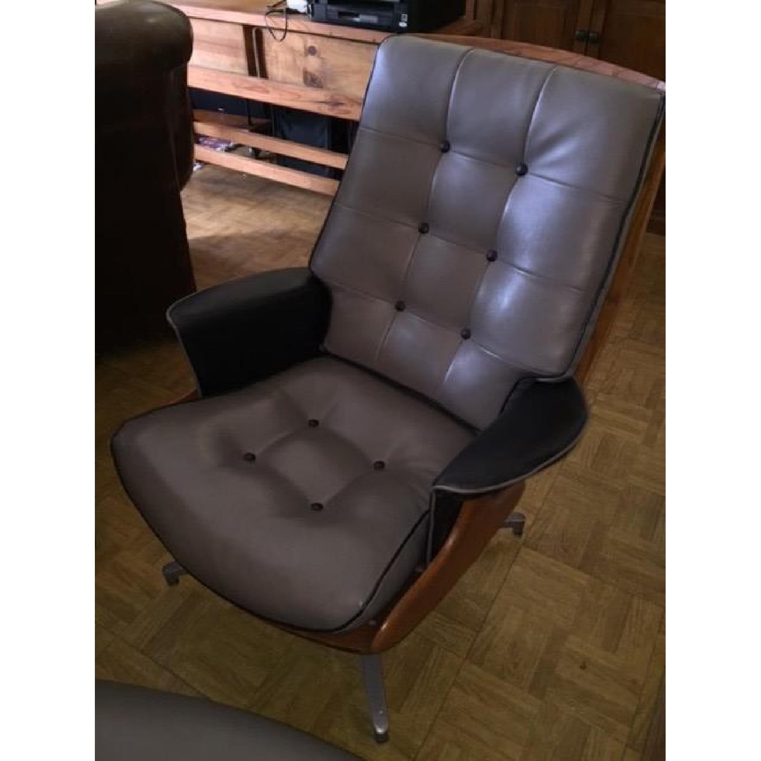 Heywood Wakefield Vintage Mid Century Modern Eames Lounge Chair & Ottoman - image-1