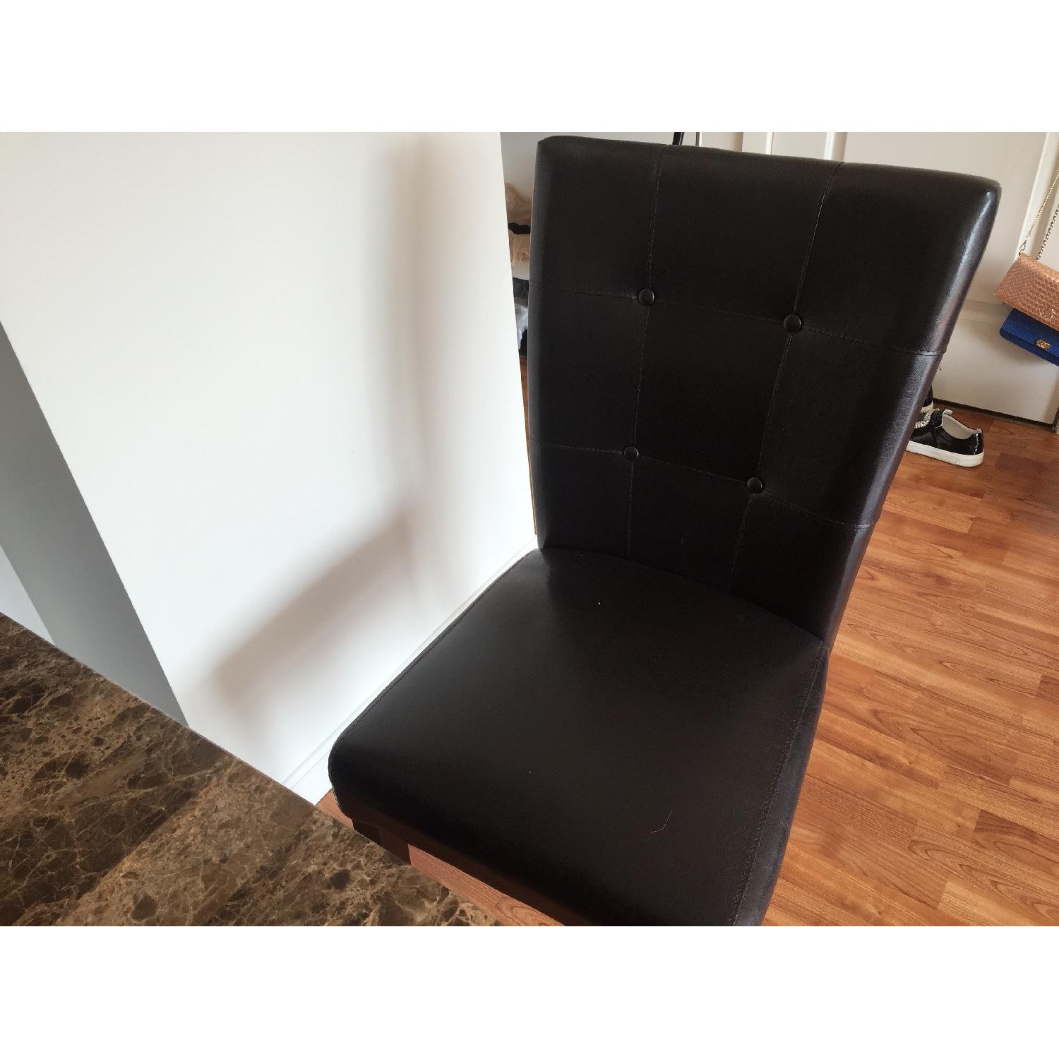 Dining Table w/ 6 Chairs - image-4