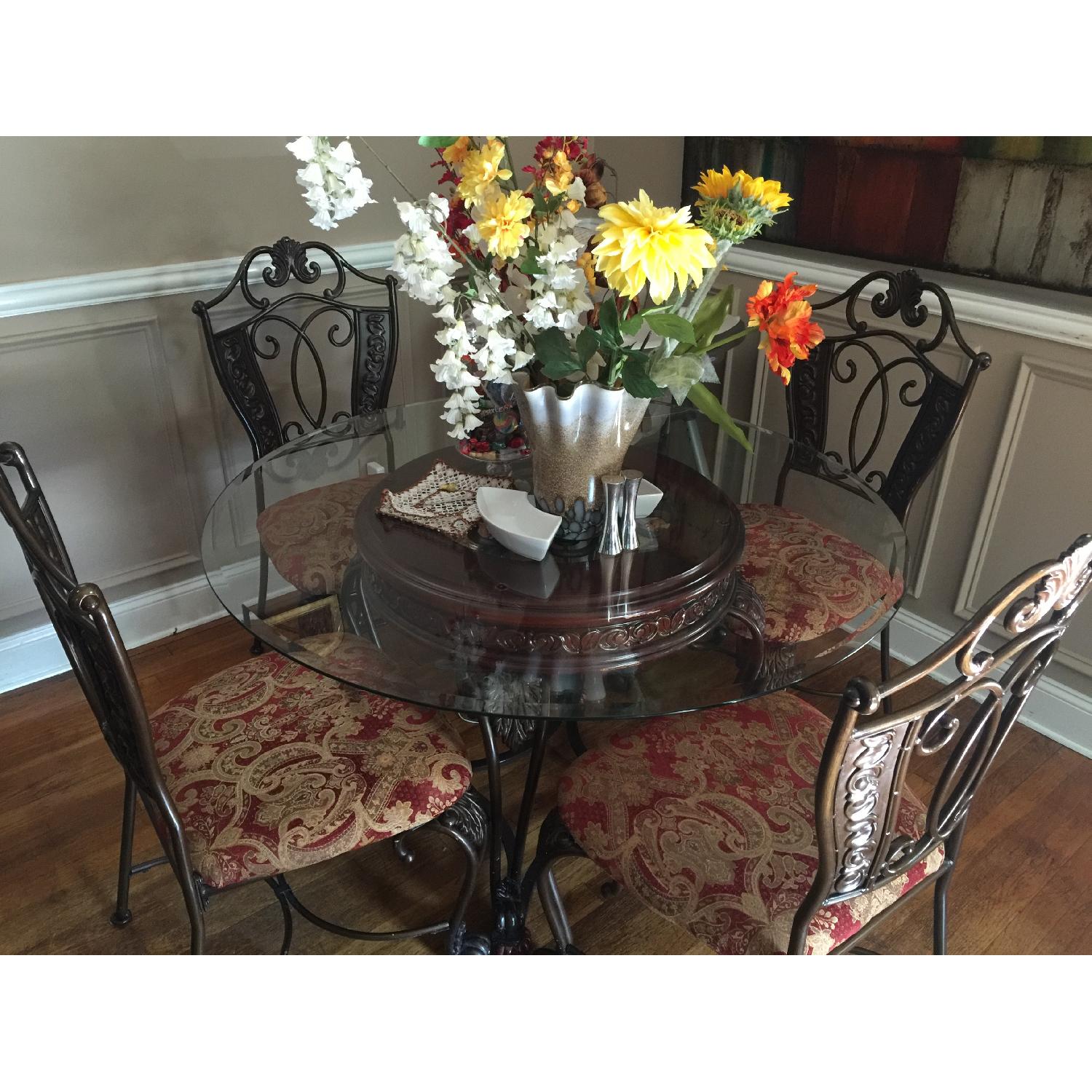 Dining Table w/ 4 Chairs - image-1