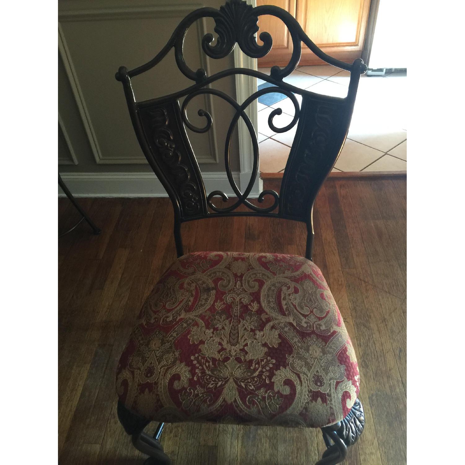 Dining Table w/ 4 Chairs - image-5
