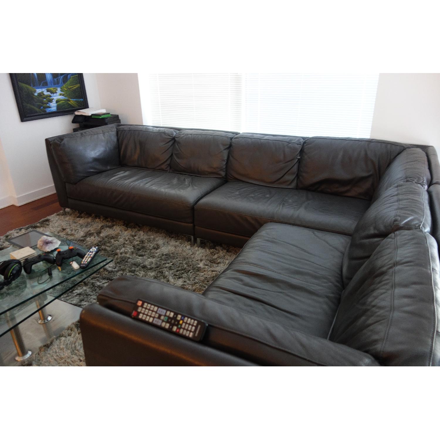 Chateau D'ax 3 Piece Leather Sectional - image-2