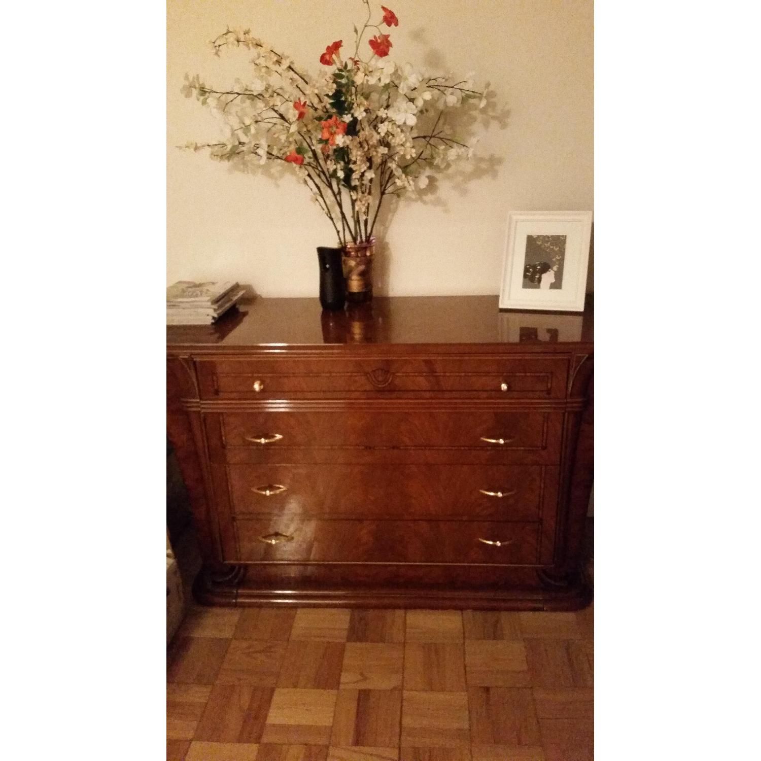 Dresser + 2 Nightstands - image-3