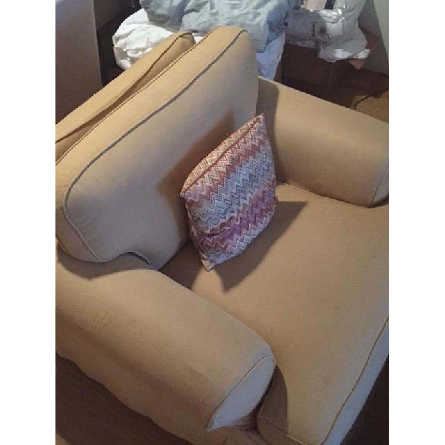 Sofa Chair - image-1
