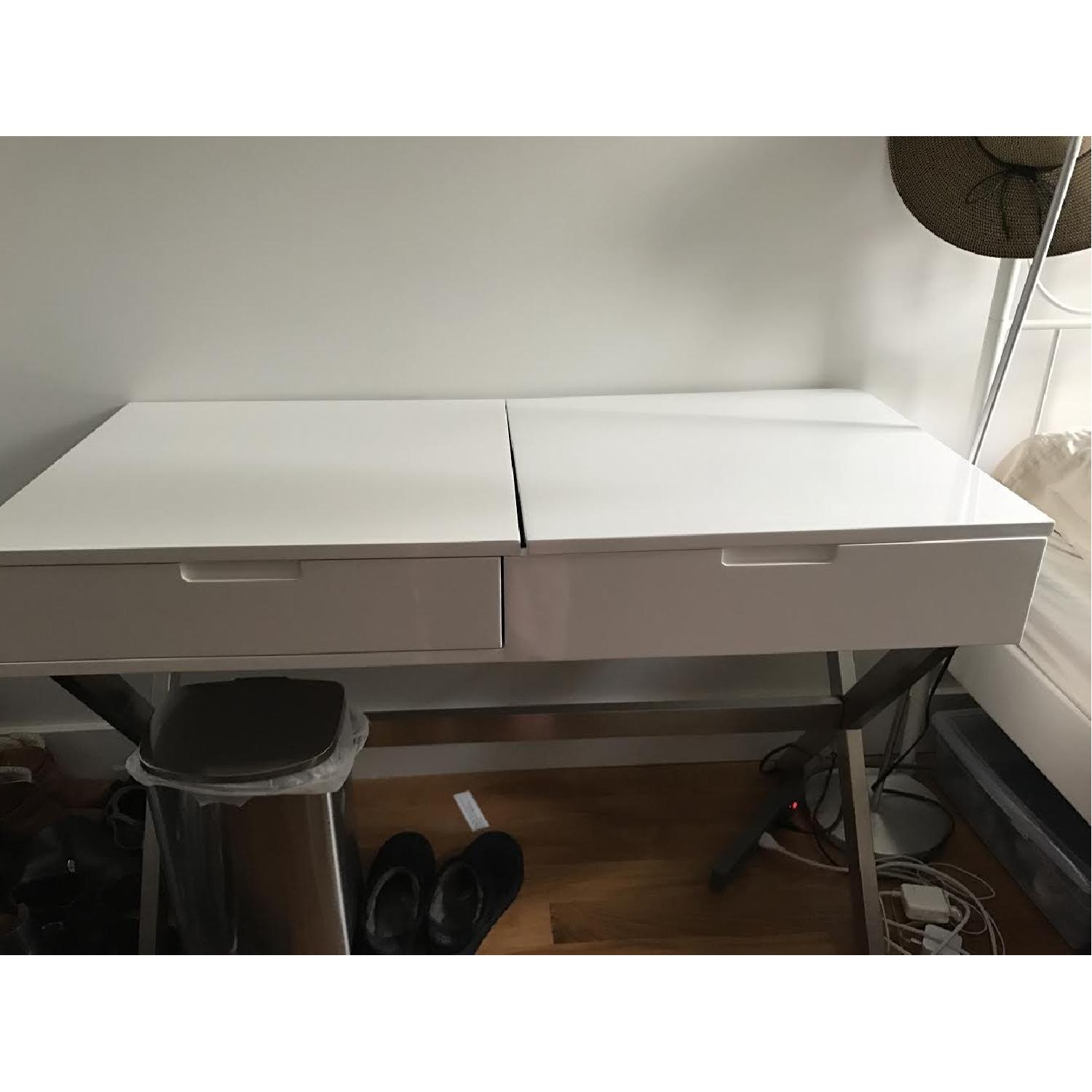 Wade Logan Clancy Desk/Vanity w/ Mirror - image-1