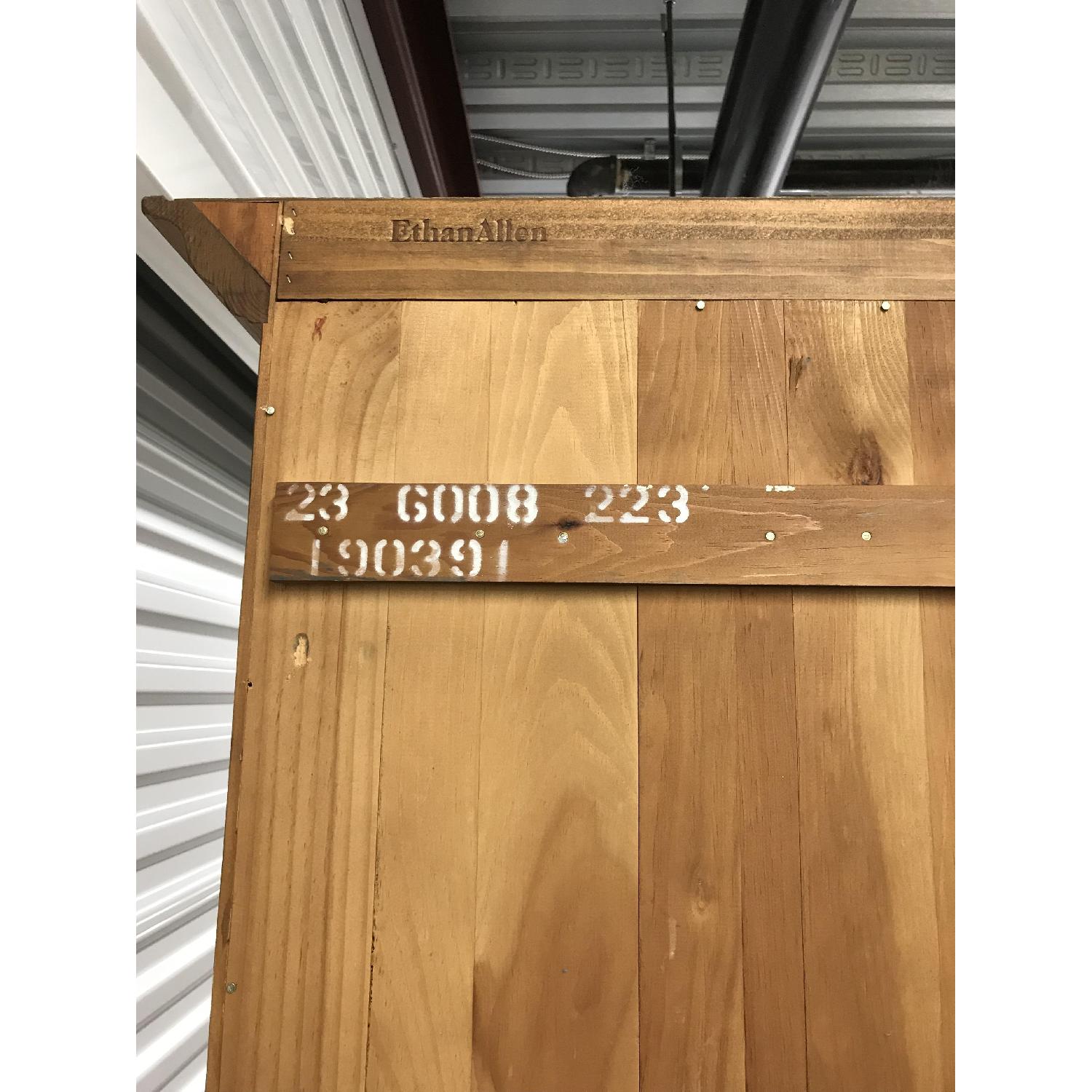 Ethan Allen Pine Farmhouse Open Hutch - image-2