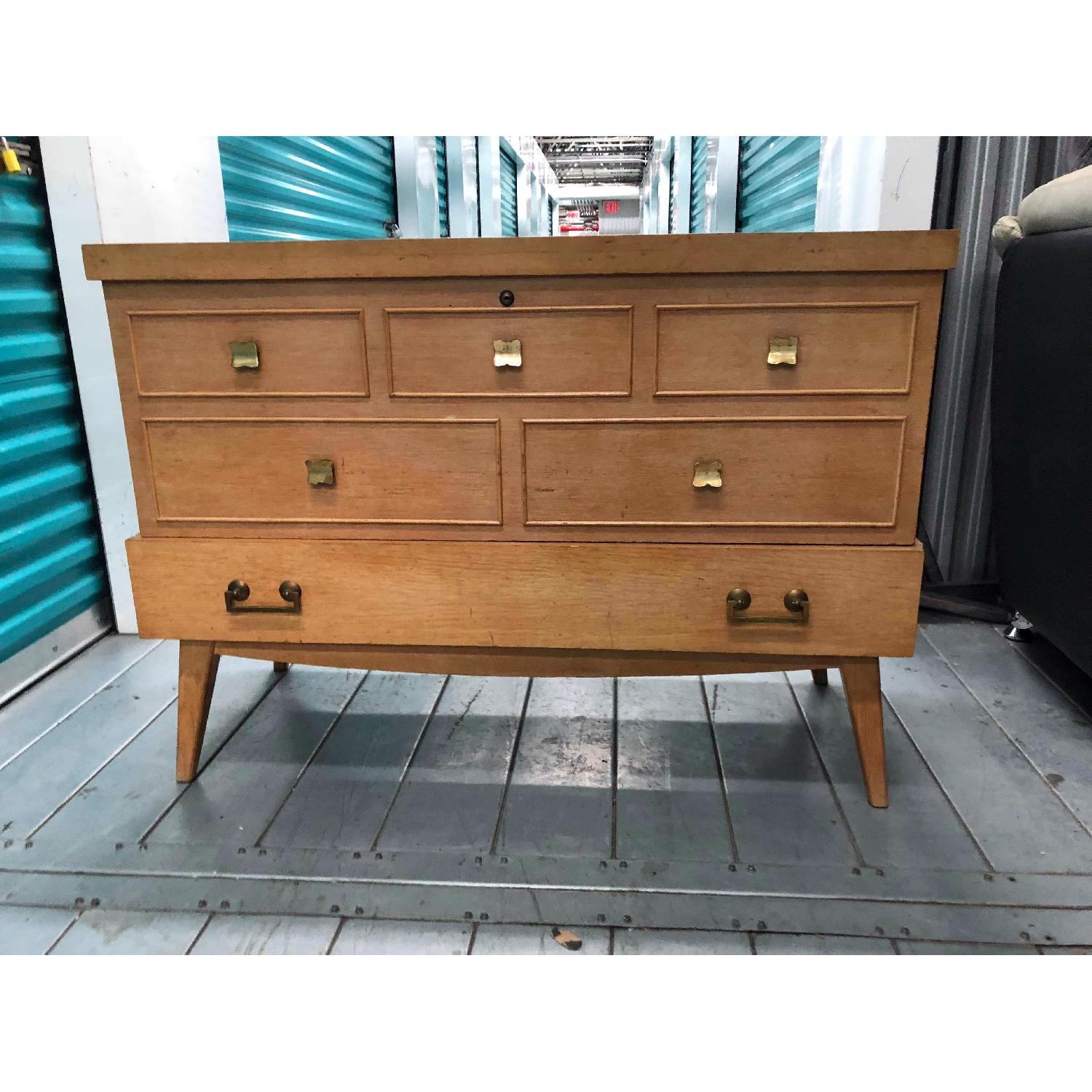 Lane Mid Century 1950s Cedar Chest w/ Key - AptDeco