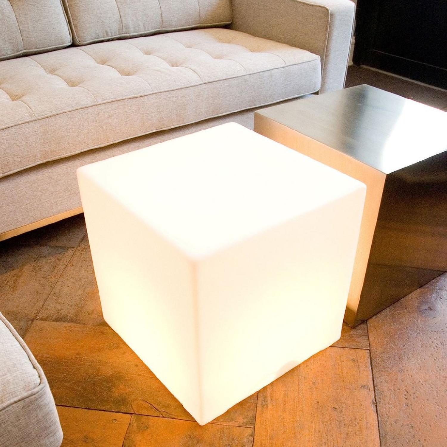 Gus Modern Light Cube - image-2