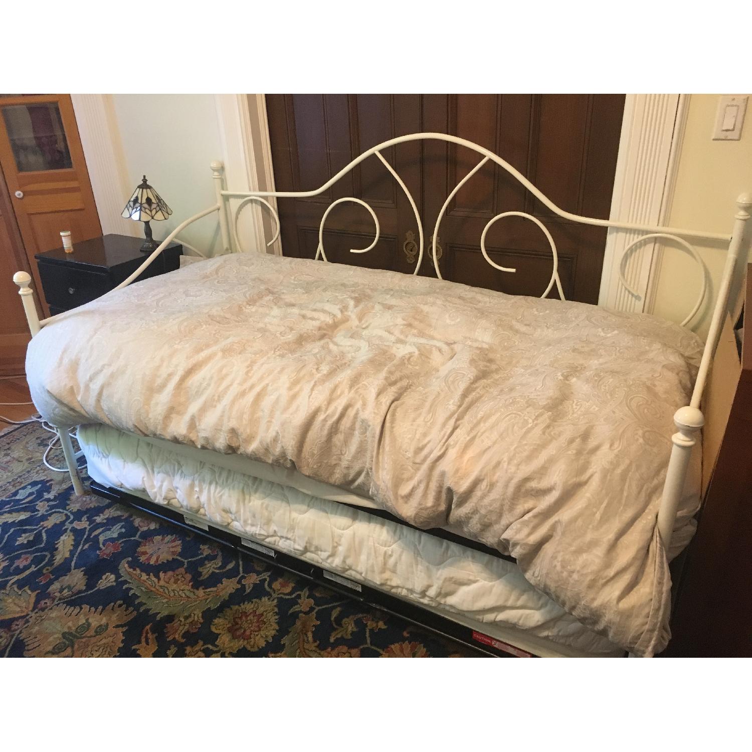 Sleepy's Metal Daybed w/ Pop Up Trundle - image-2