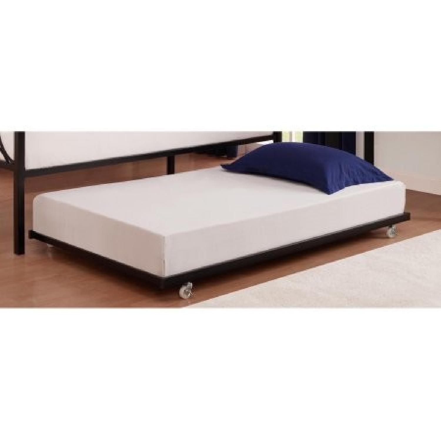 Sleepy's Metal Daybed w/ Pop Up Trundle - image-6