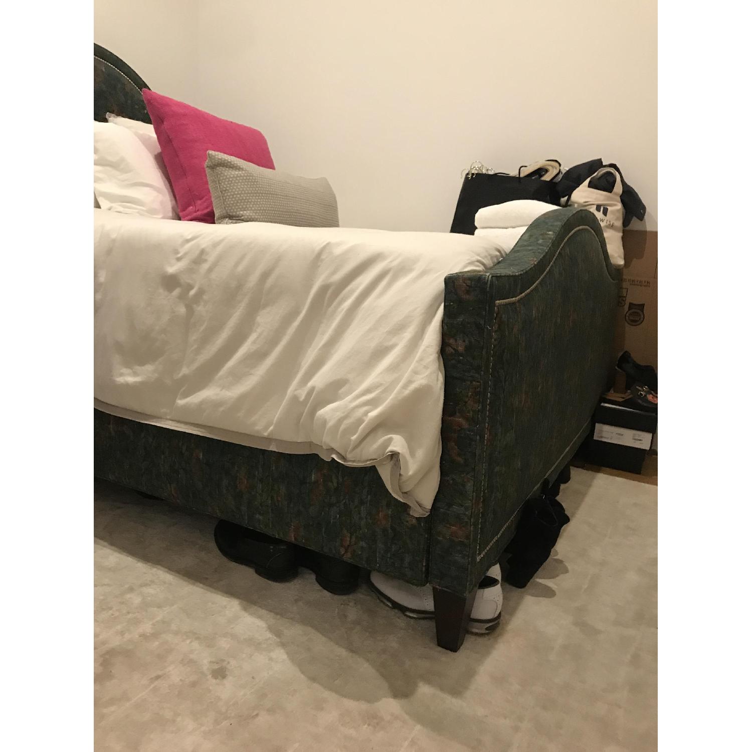 Lee Industries Queen Size Upholstered Bed - image-5