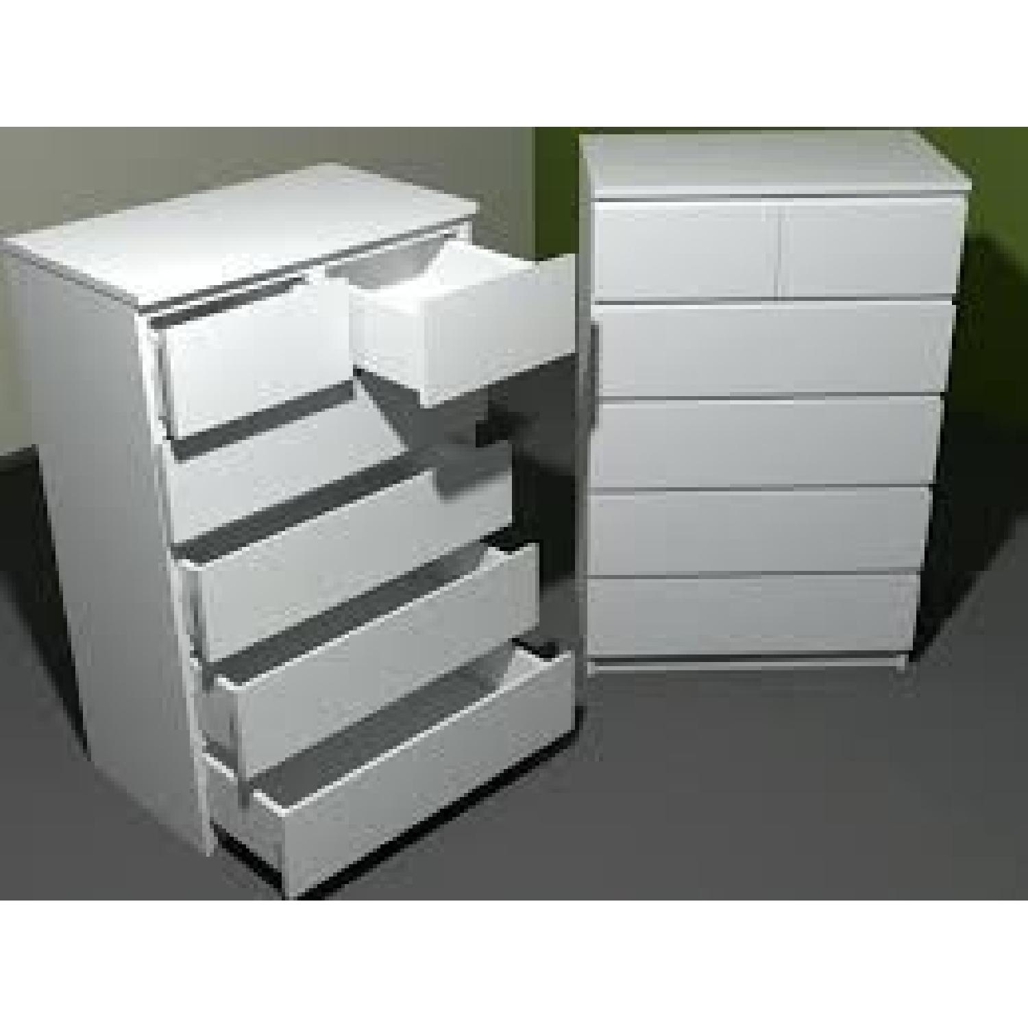 Ikea Malm 6Drawer Dresser in White AptDeco