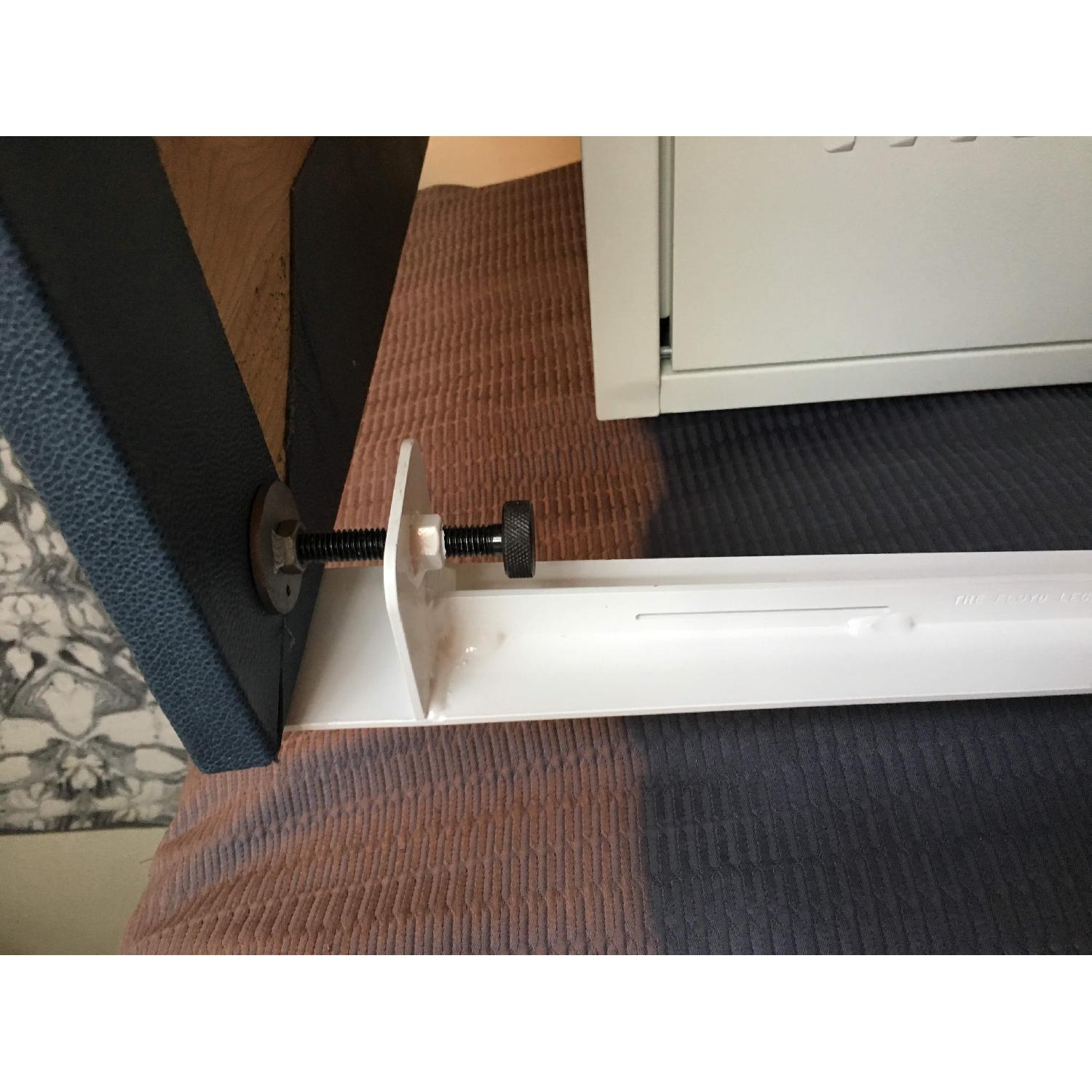 Floyd Clamping Table Legs - image-3