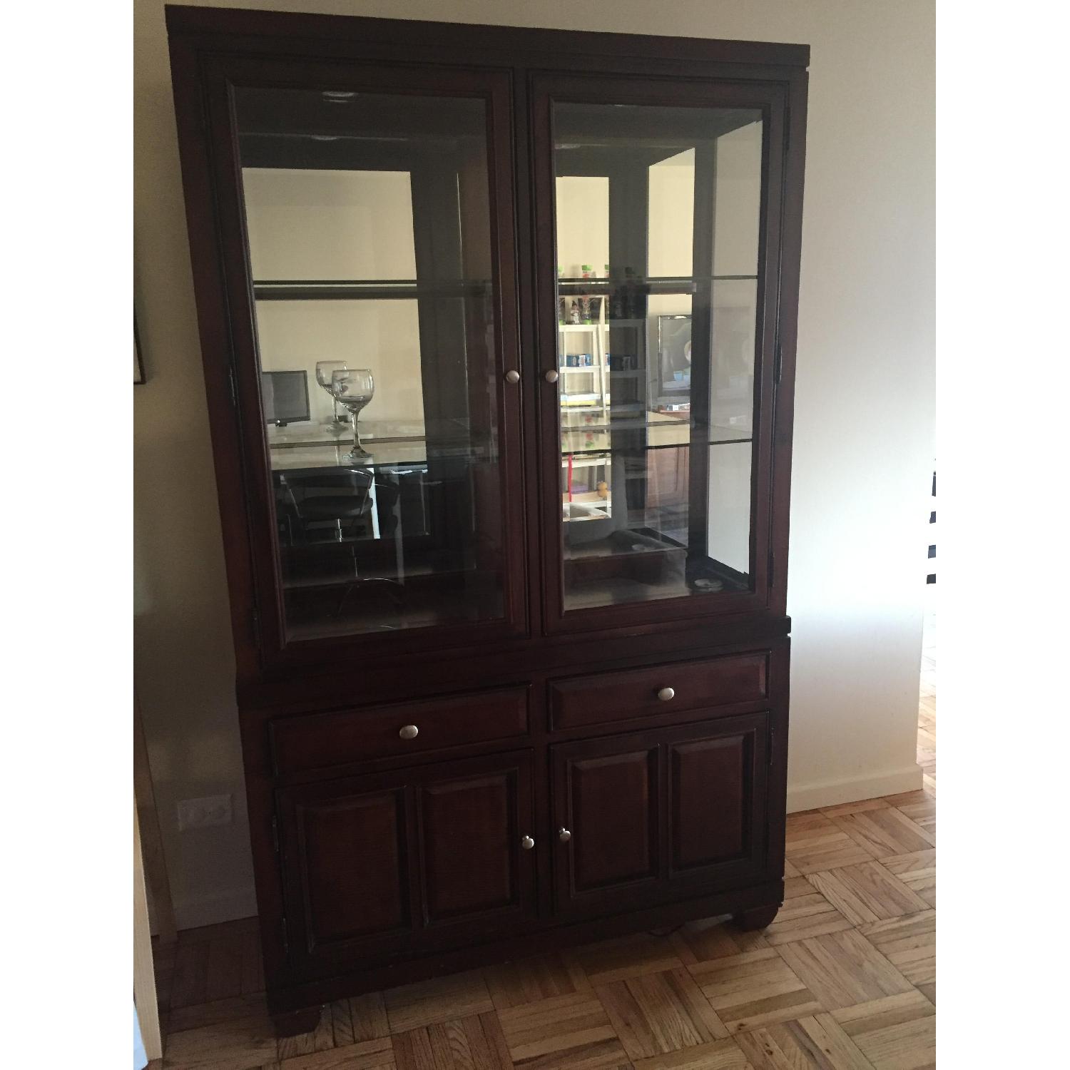 Raymour & Flanigan China AptDeco