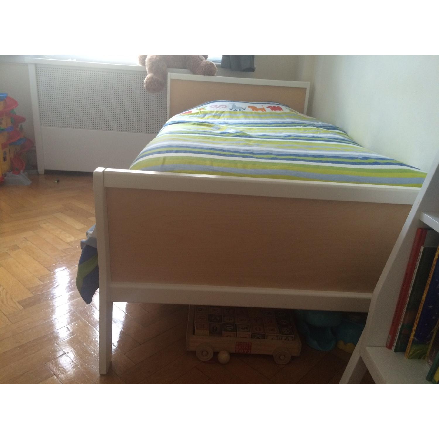 Oeuf Sparrow Twin Size Bed Frame - image-4