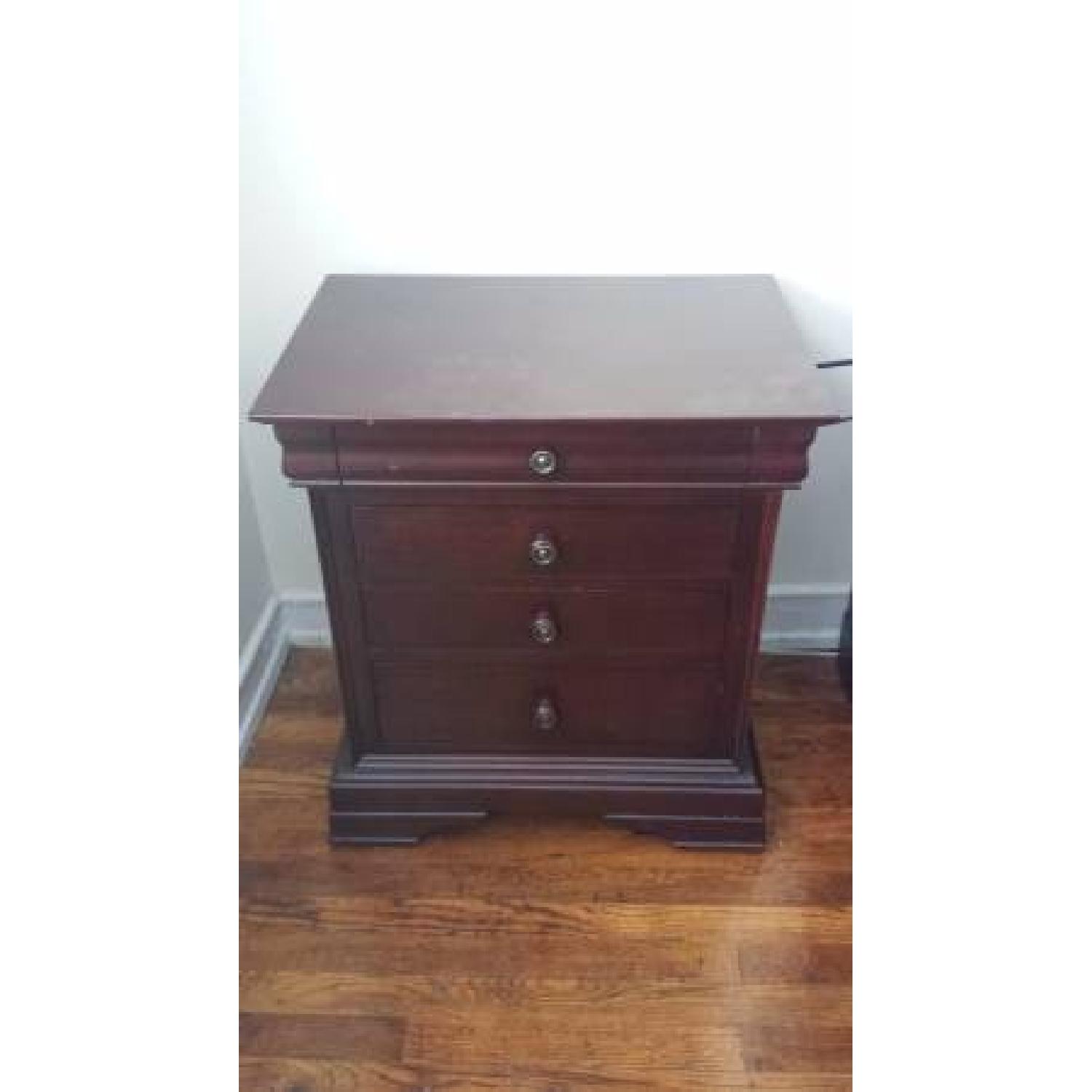 Full Size 3 Piece Bedroom Set - image-2