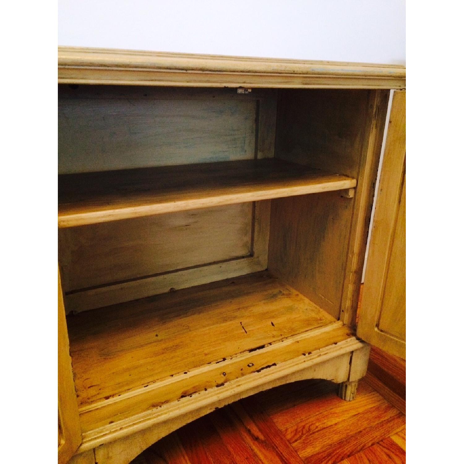 Vintage Small Cabinet - image-5