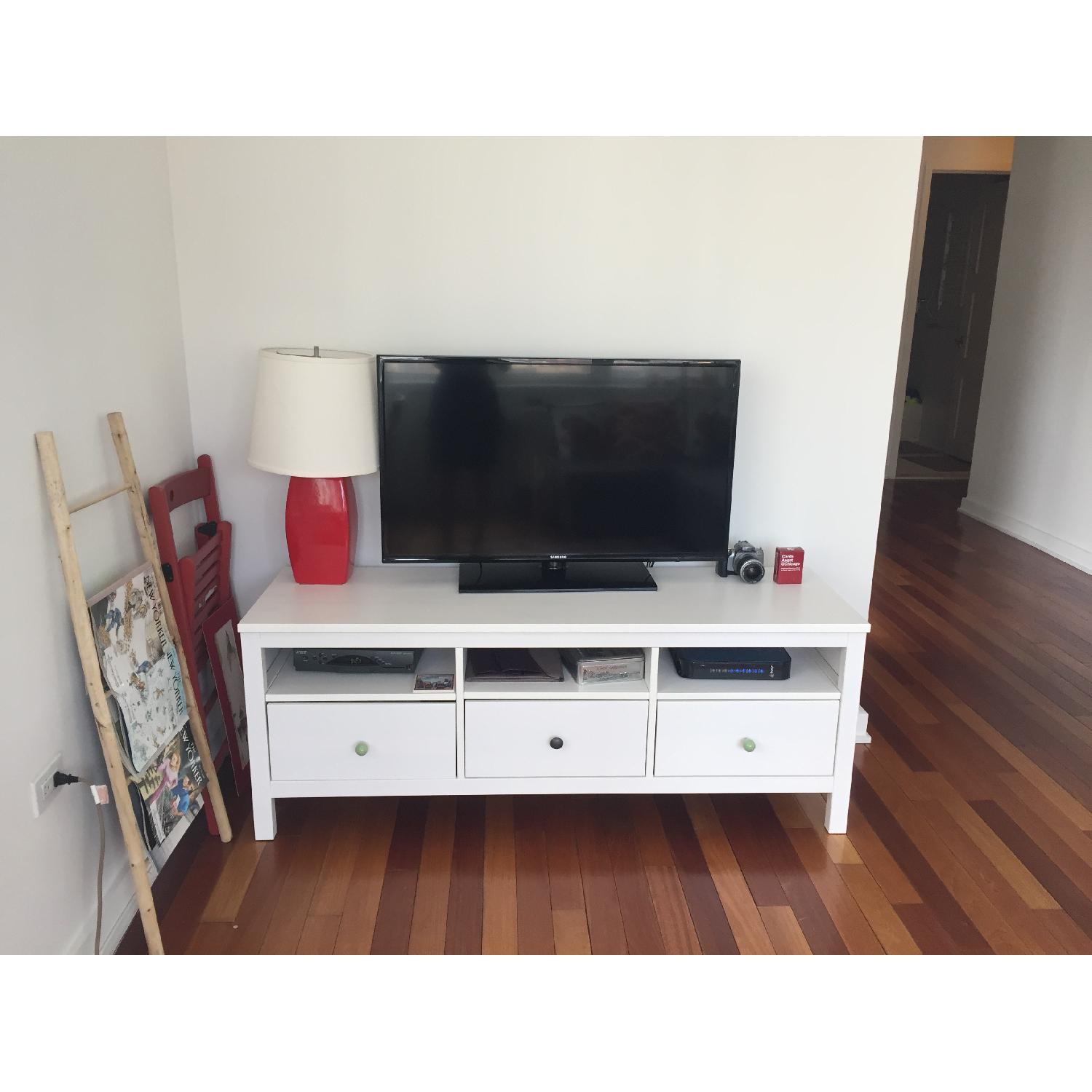 Ikea Hemnes TV Stand AptDeco