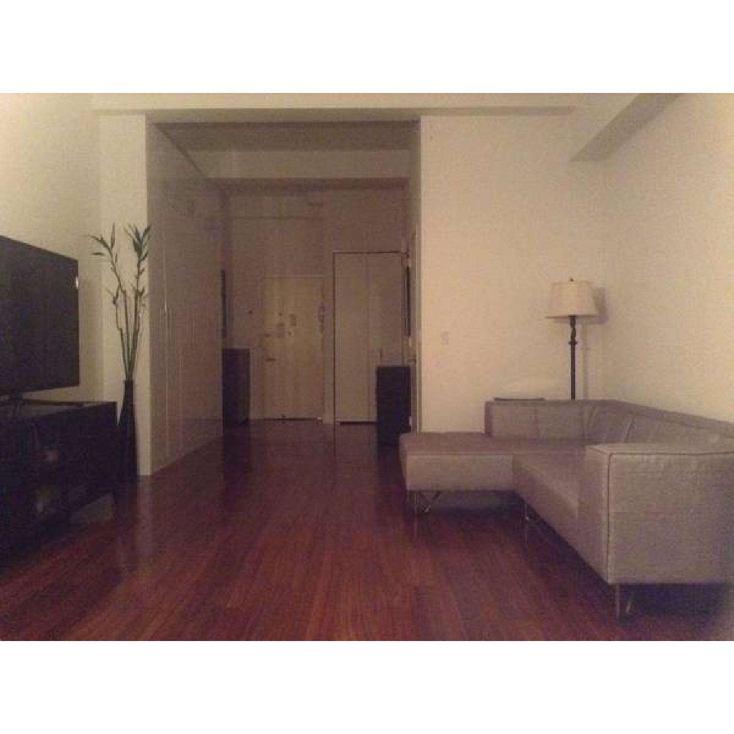 BoConcept Milos Sofa w/ Chaise - image-1