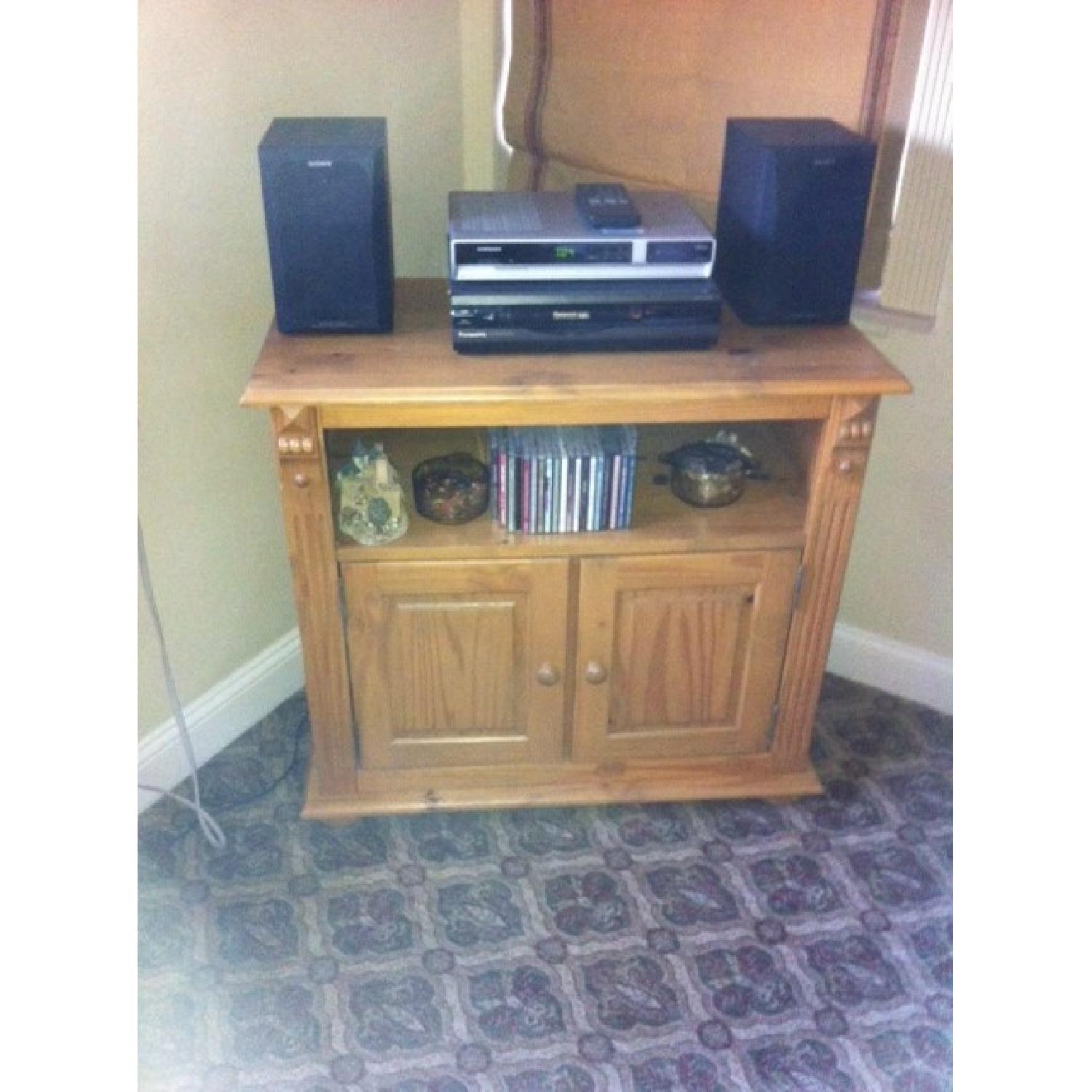 Alexander Julian Bedroom Set - image-6