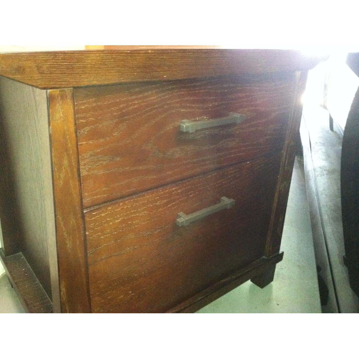 Crate & Barrel Bedroom Furniture AptDeco