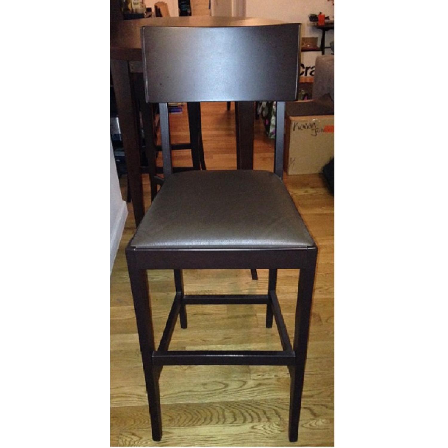 Crate & Barrel Madison High Dining Table w/ 4 BarStools AptDeco