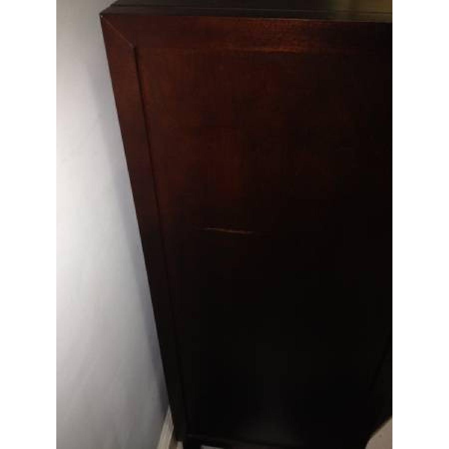 Vermont Tubbs Queen Bed and Dresser - image-3