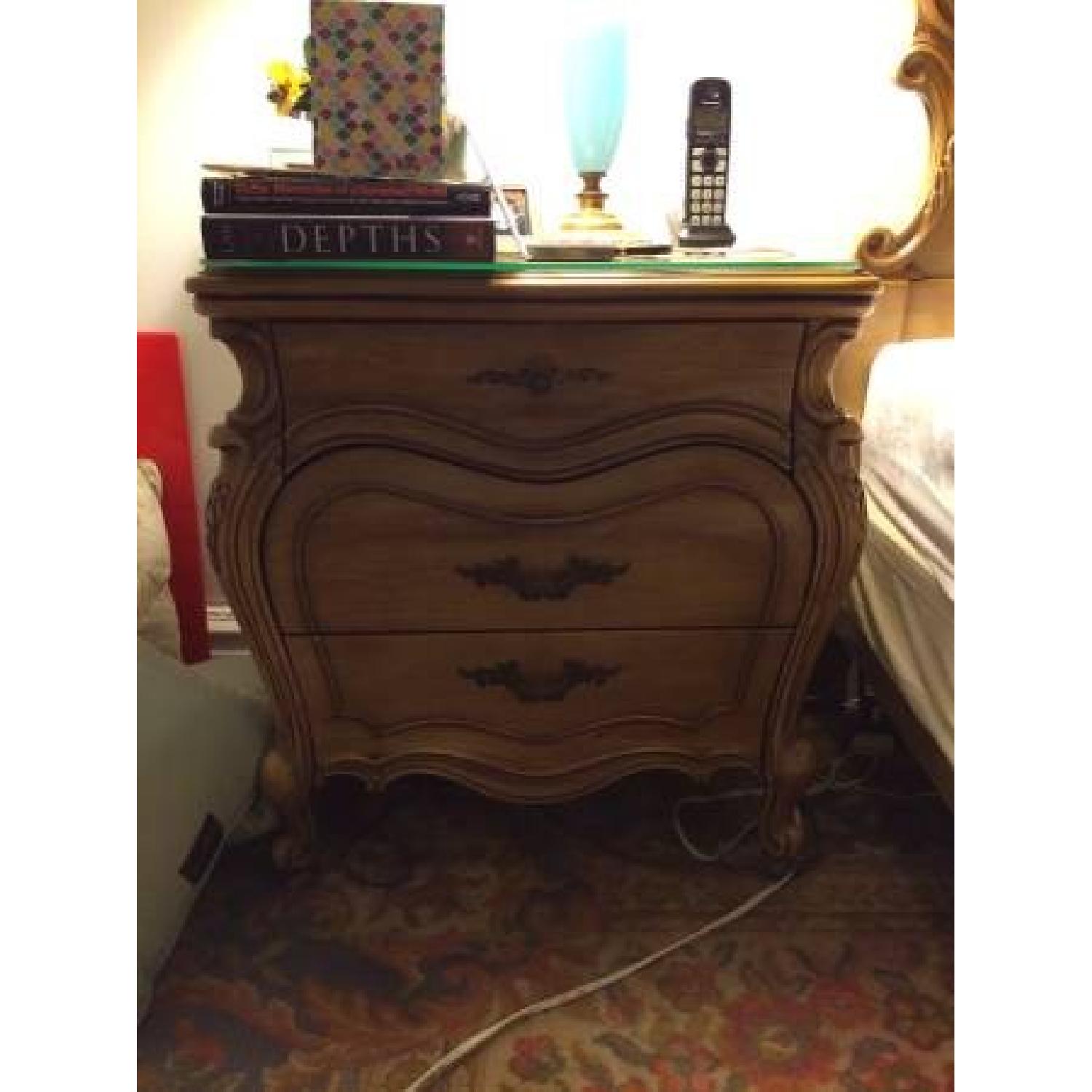 Realwood Bedroom Set AptDeco