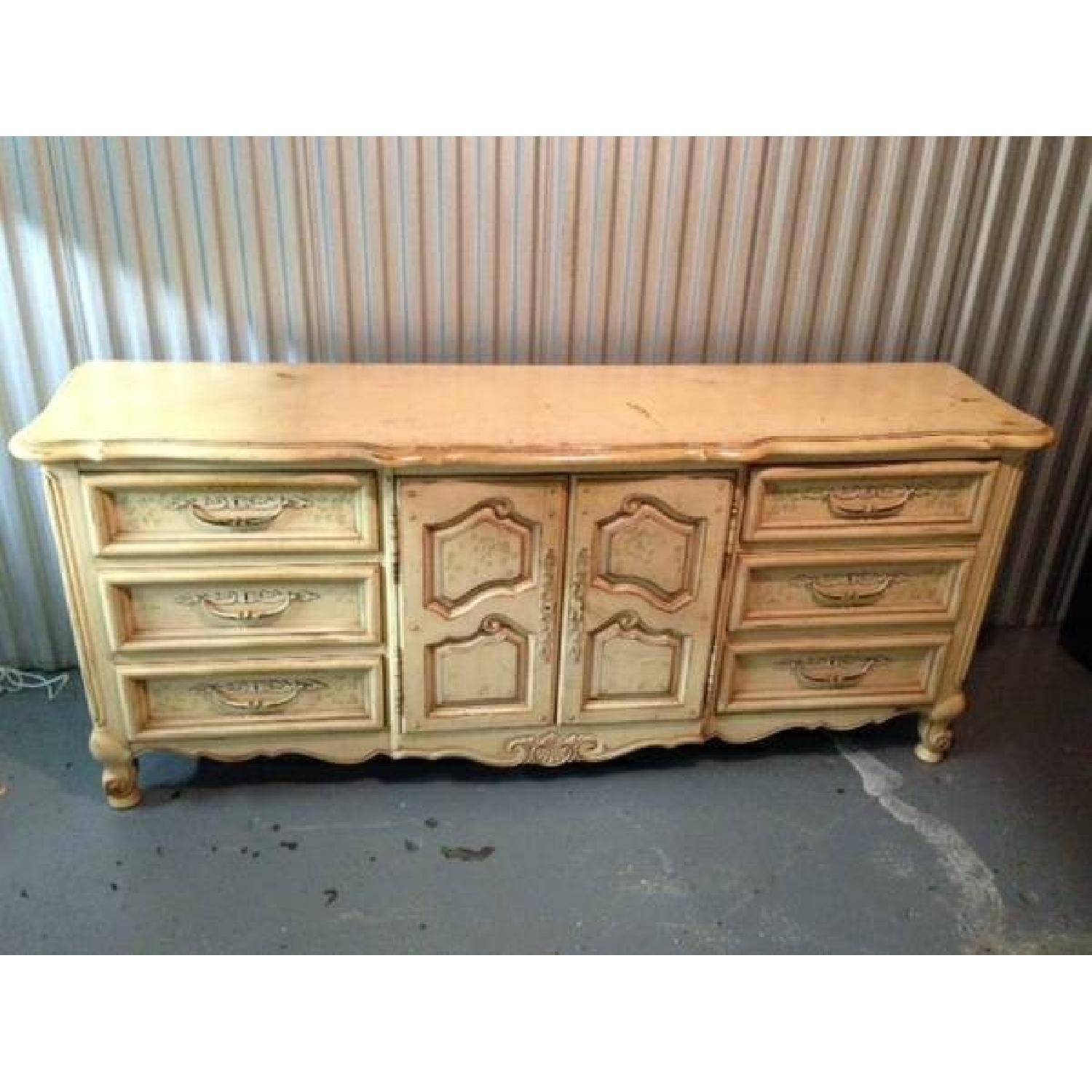 Thomasville Bedroom Set - image-7