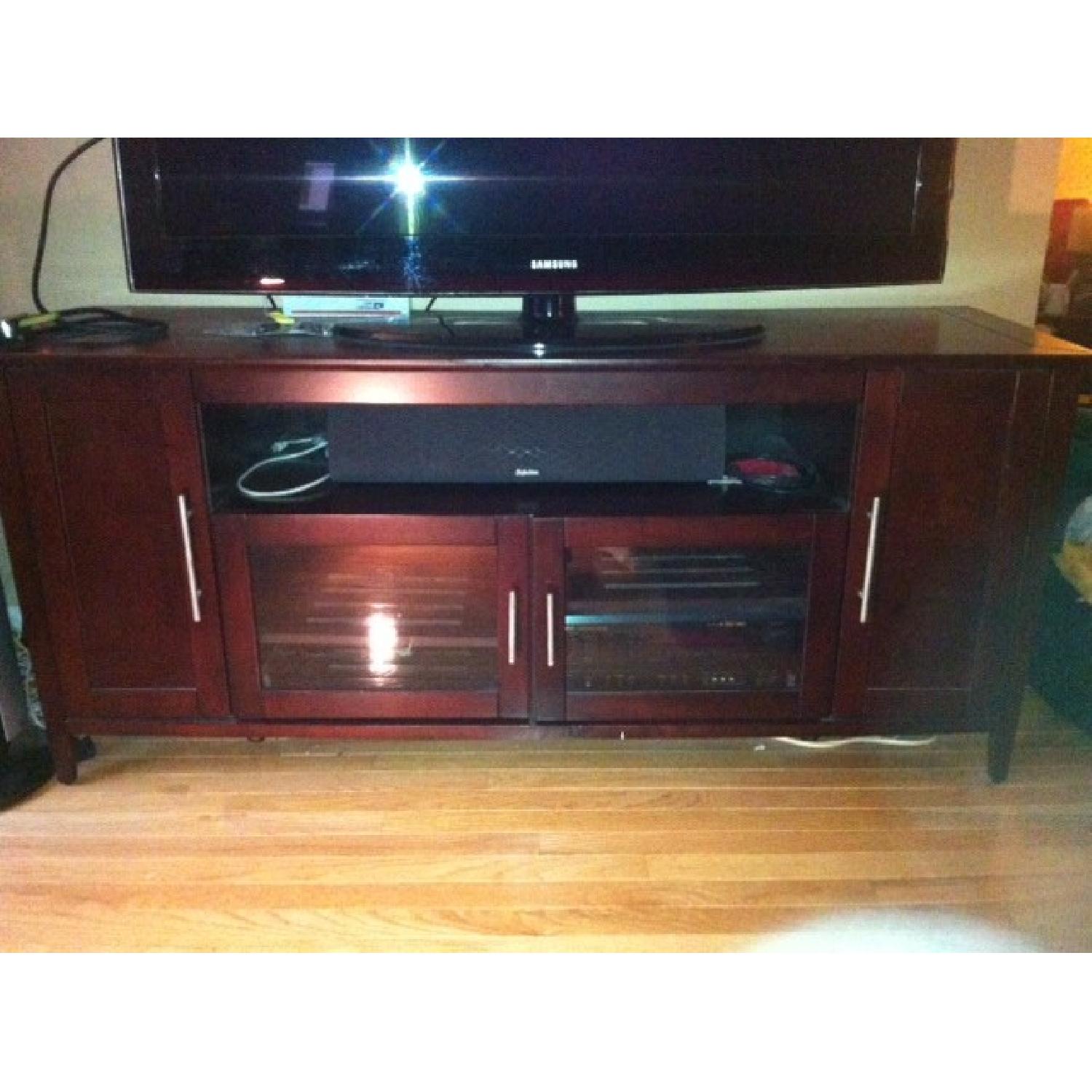 Raymour & Flanigan Entertainment/TV Console - image-1