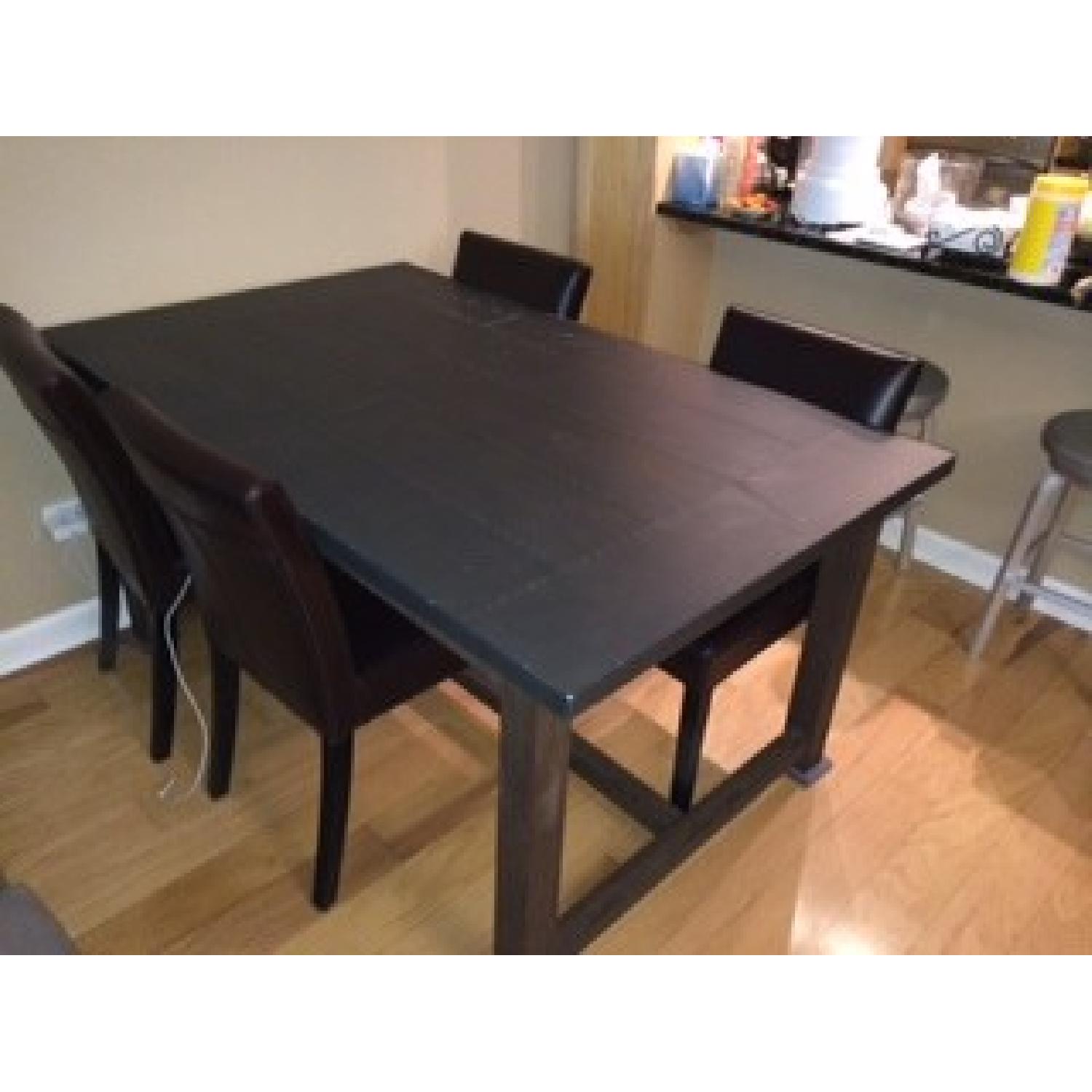 Crate & Barrel Dining Room Table w/ 4 Leather Chairs - image-2